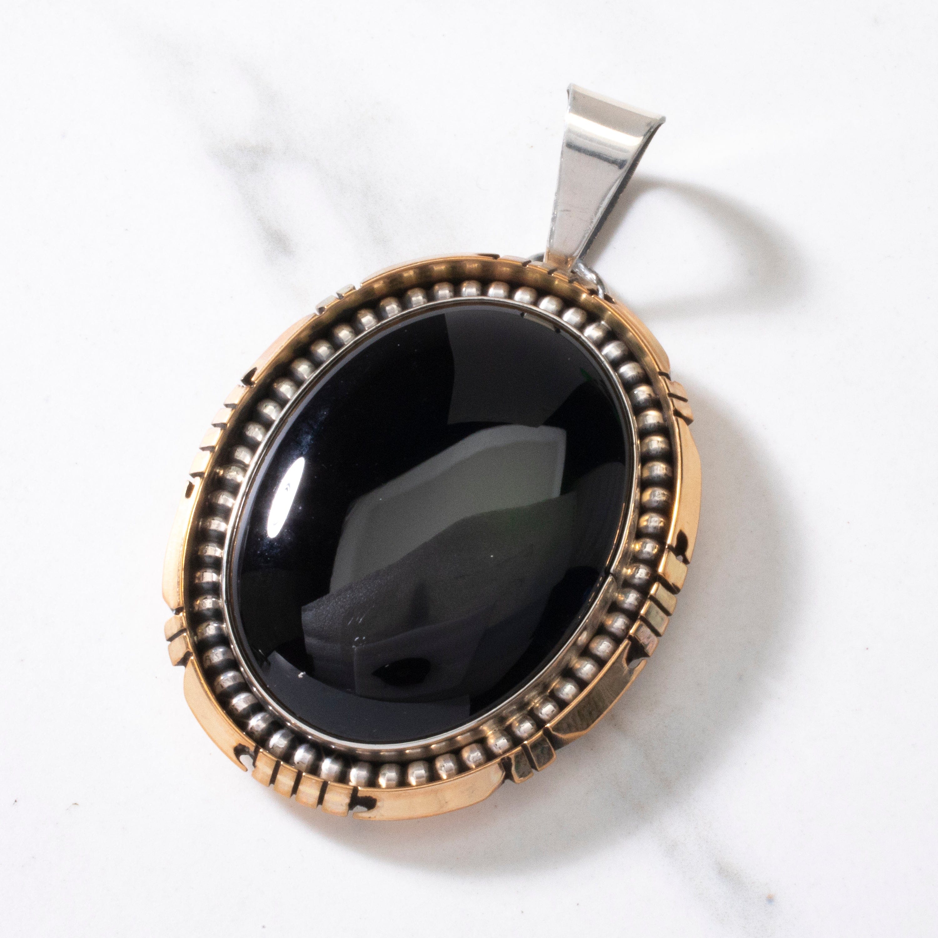 Kalifano Native American Jewelry Gary Spencer Black Onyx Navajo USA Native American Made 925 Sterling Silver & 12K Gold Filled Pendant NAN1200.033