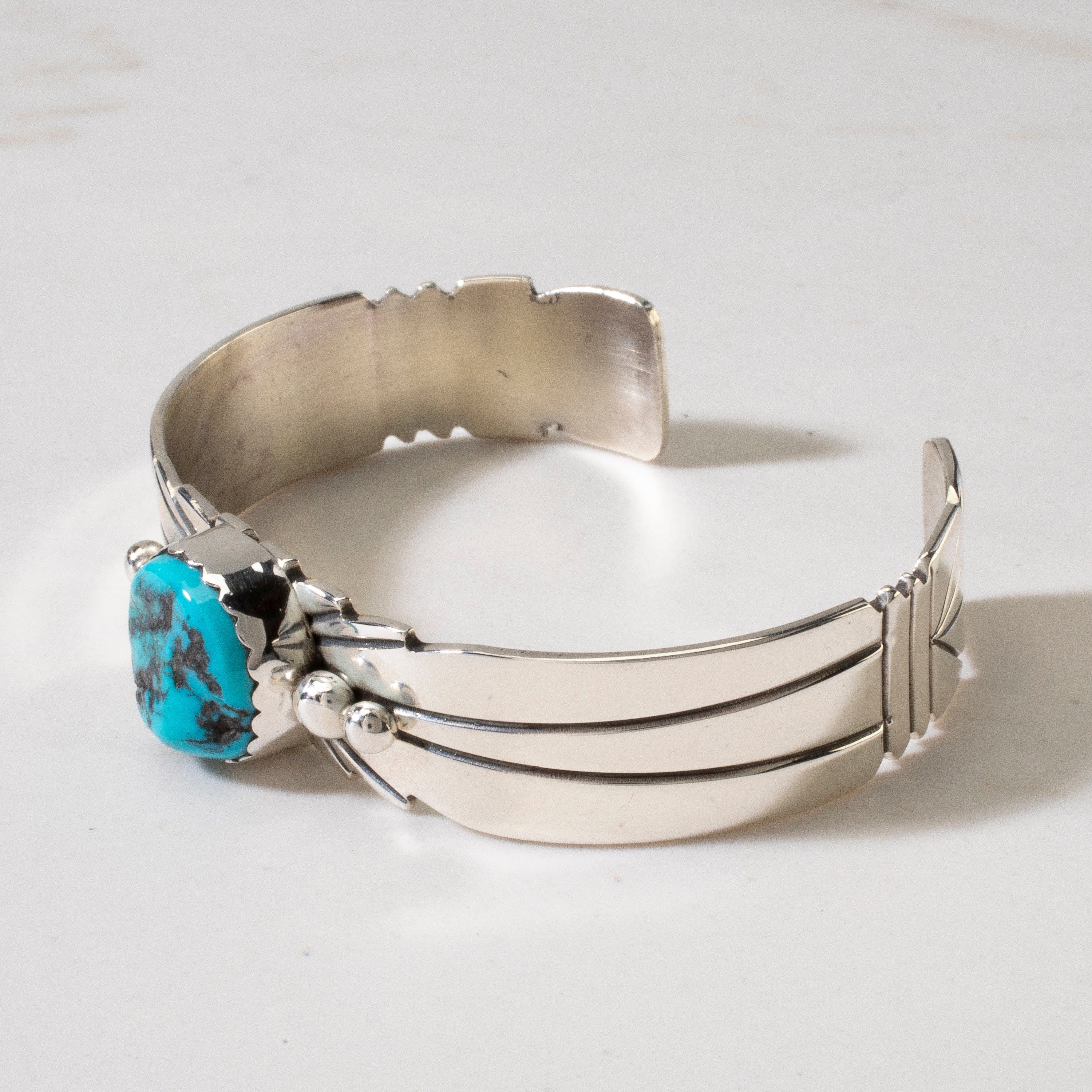 Kalifano Native American Jewelry Joe Begay Navajo Sleeping Beauty Turquoise USA Native American Made 925 Sterling Silver Cuff NAB800.026