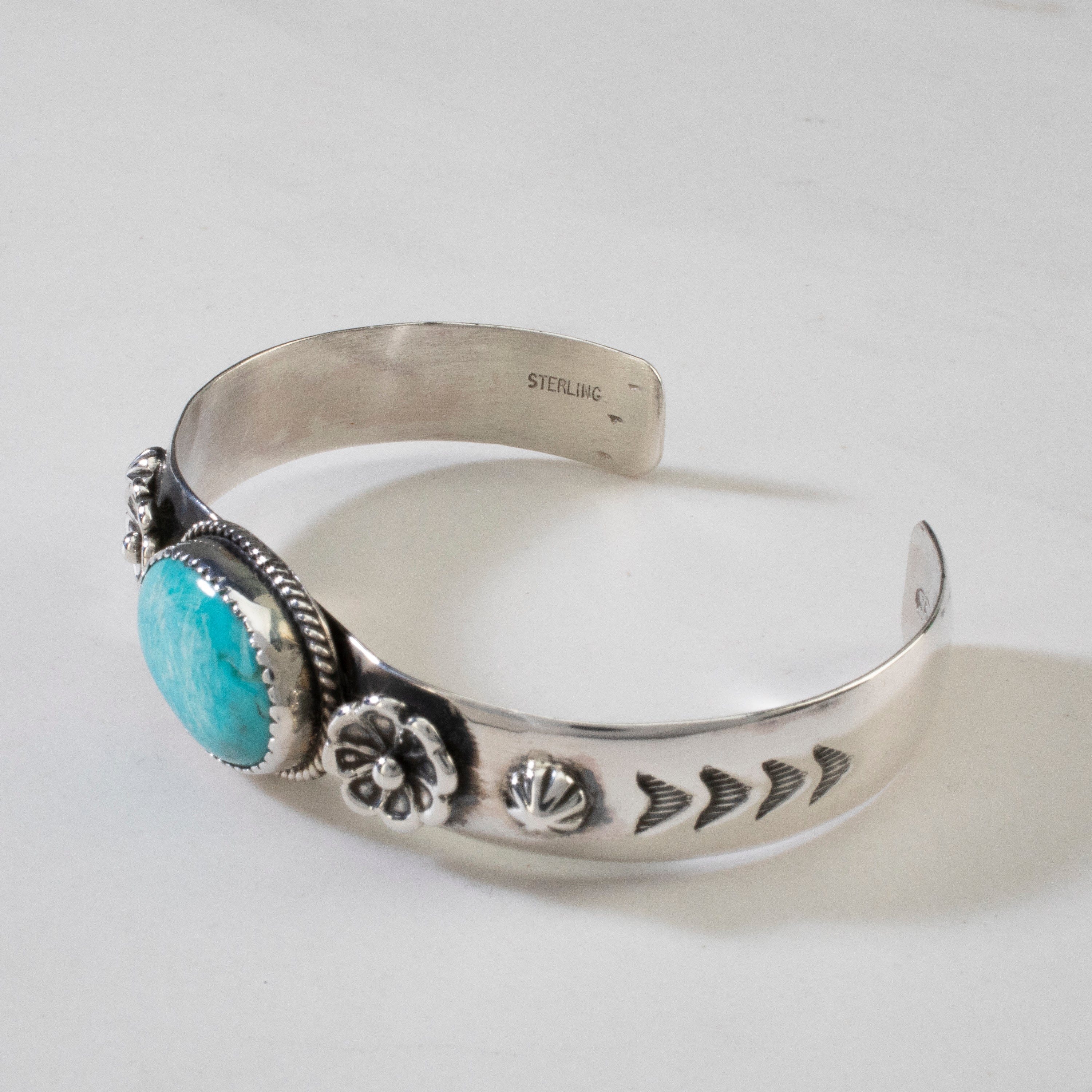 Kalifano Native American Jewelry Joe Piaso Jr. King Manassa Turquoise Navajo USA Native American Made 925 Sterling Silver Cuff NAB900.034