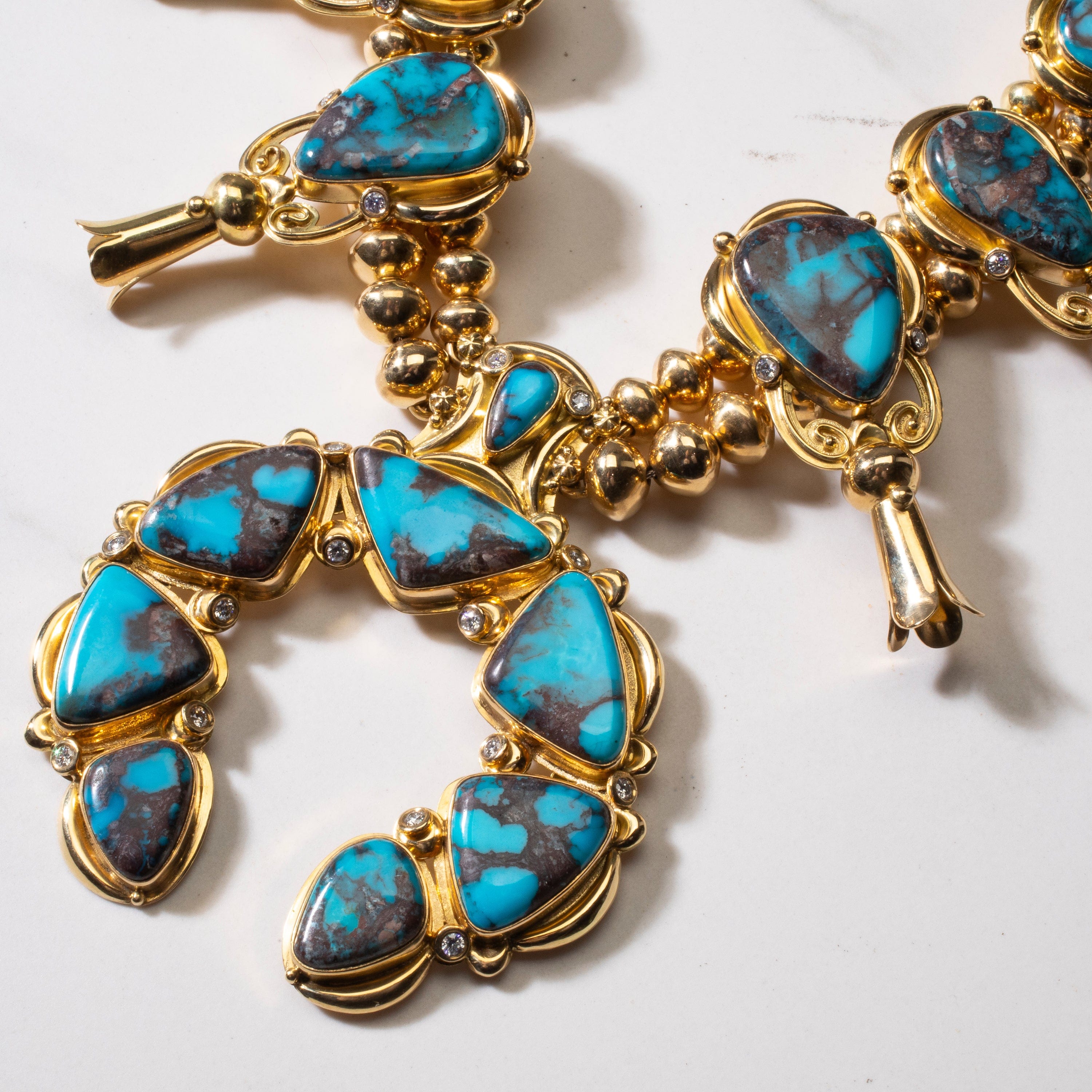 KALIFANO Native American Jewelry Mona Van Riper Bisbee Turquoise Squash Blossom Set with 22 oz 18k Gold & VVS Diamonds NA-MVP