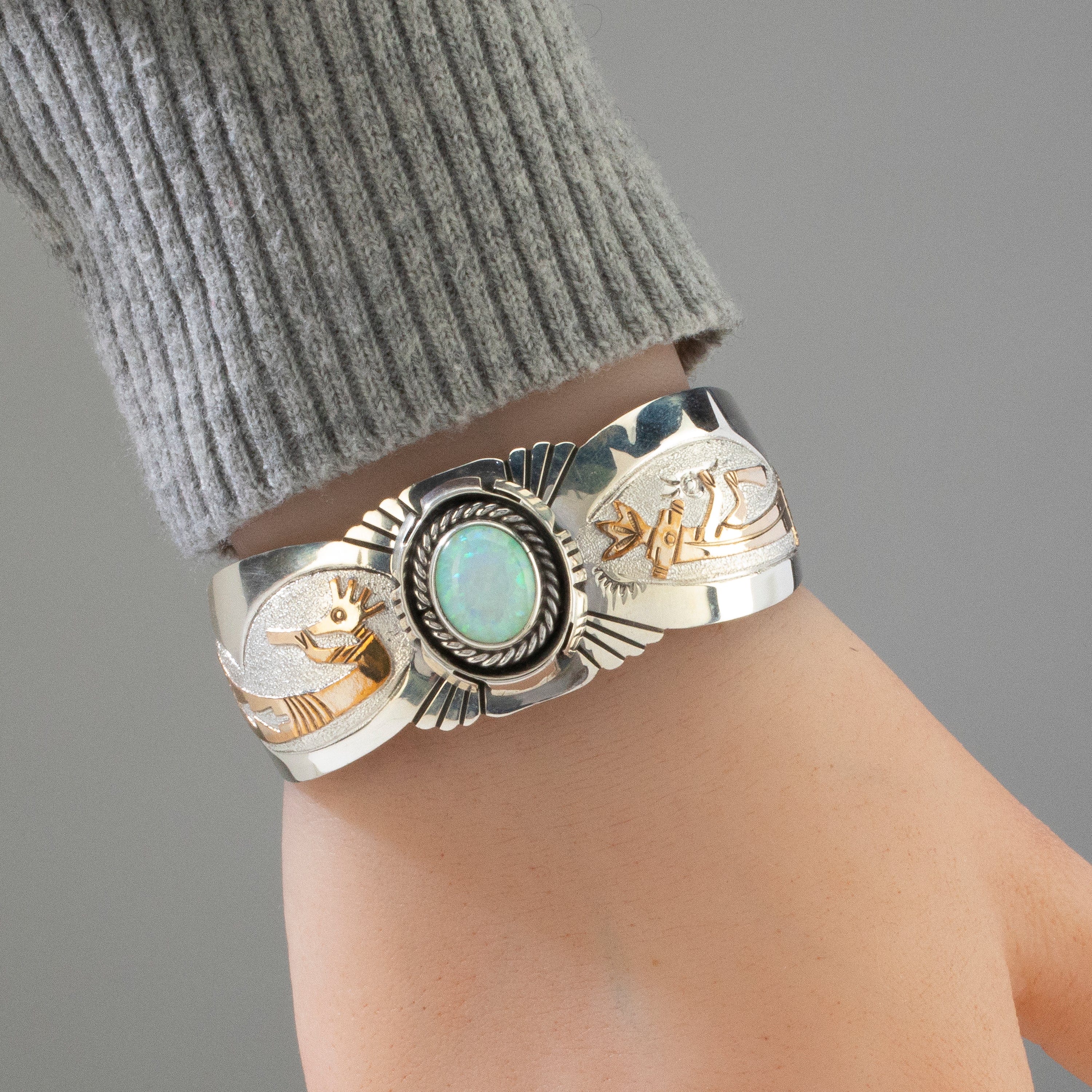 Kalifano Native American Jewelry Opal & 14K Gold Navajo USA Native American Made 925 Sterling Silver Cuff NAB1200.045