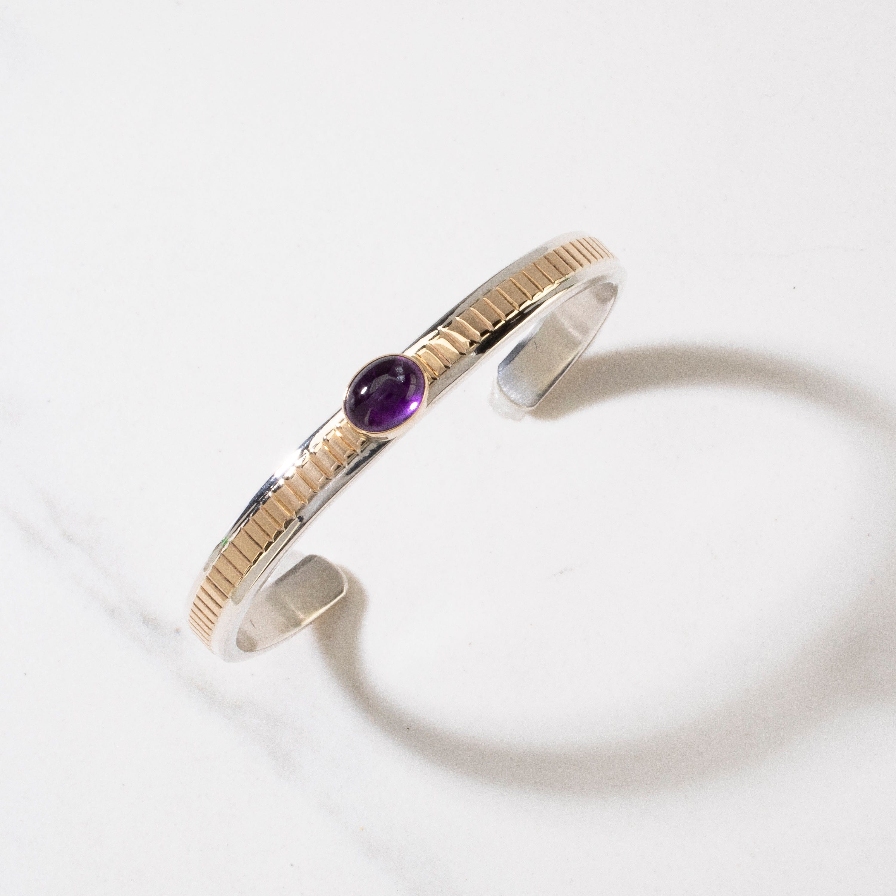 Kalifano Native American Jewelry Ray Bennett Navajo Amethyst & 14K Gold USA Native American Made 925 Sterling Silver Cuff NAB2600.006