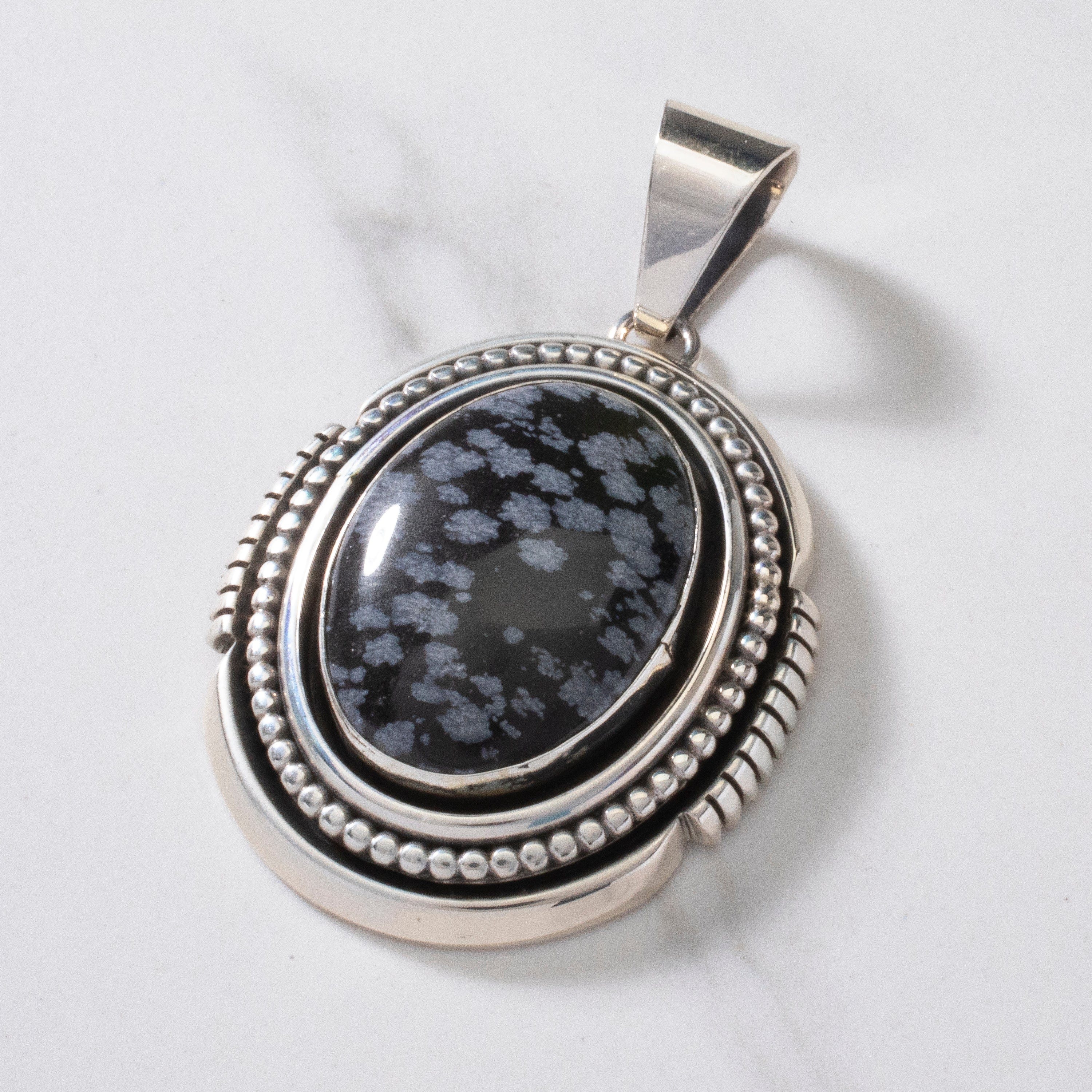 Kalifano Native American Jewelry Ray Bennett Snowflake Obsidian Navajo USA Native American Made 925 Sterling Silver Pendant NAN1200.029