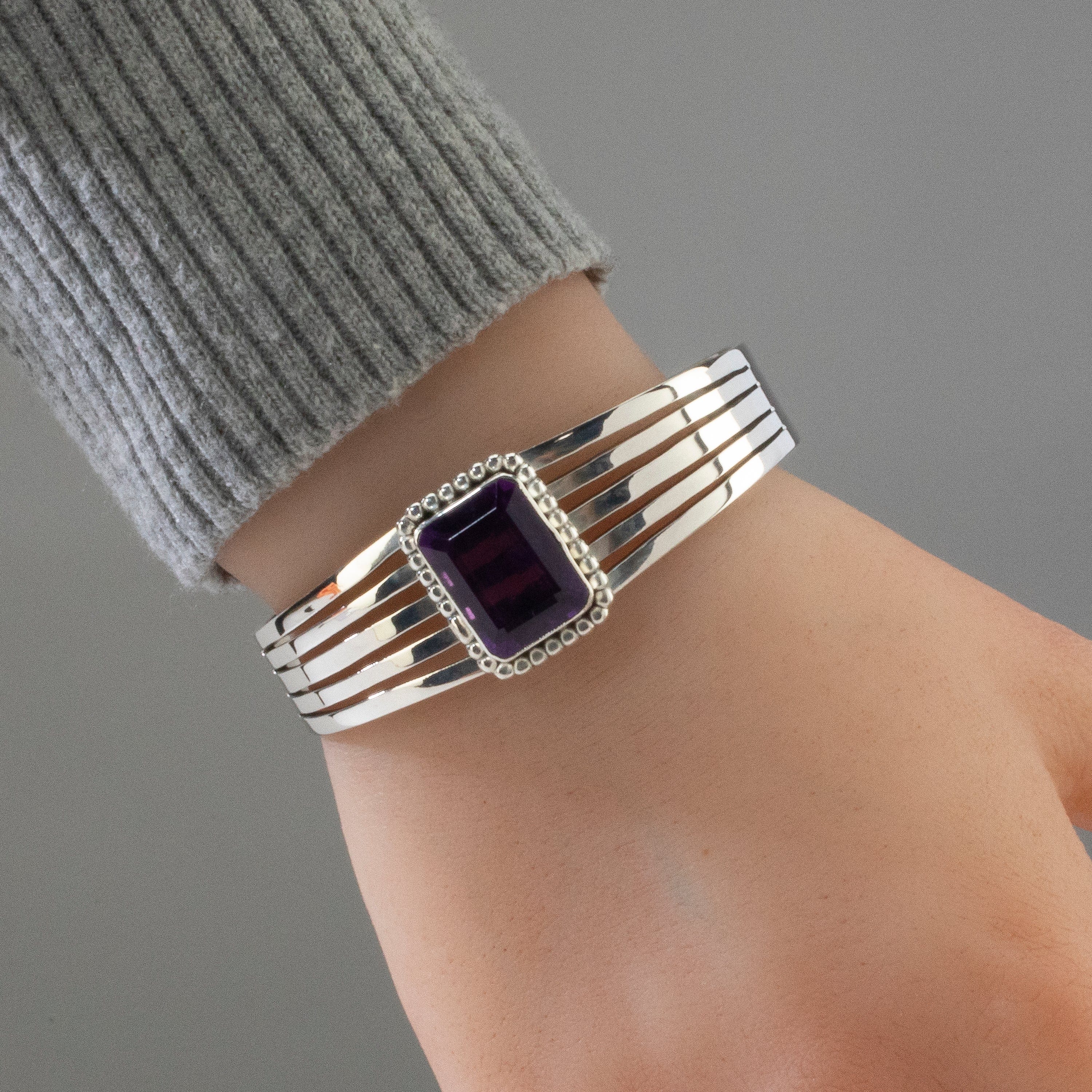 Kalifano Native American Jewelry Russell Sam Amethyst Navajo USA Native American Made 925 Sterling Silver Cuff NAB1400.018