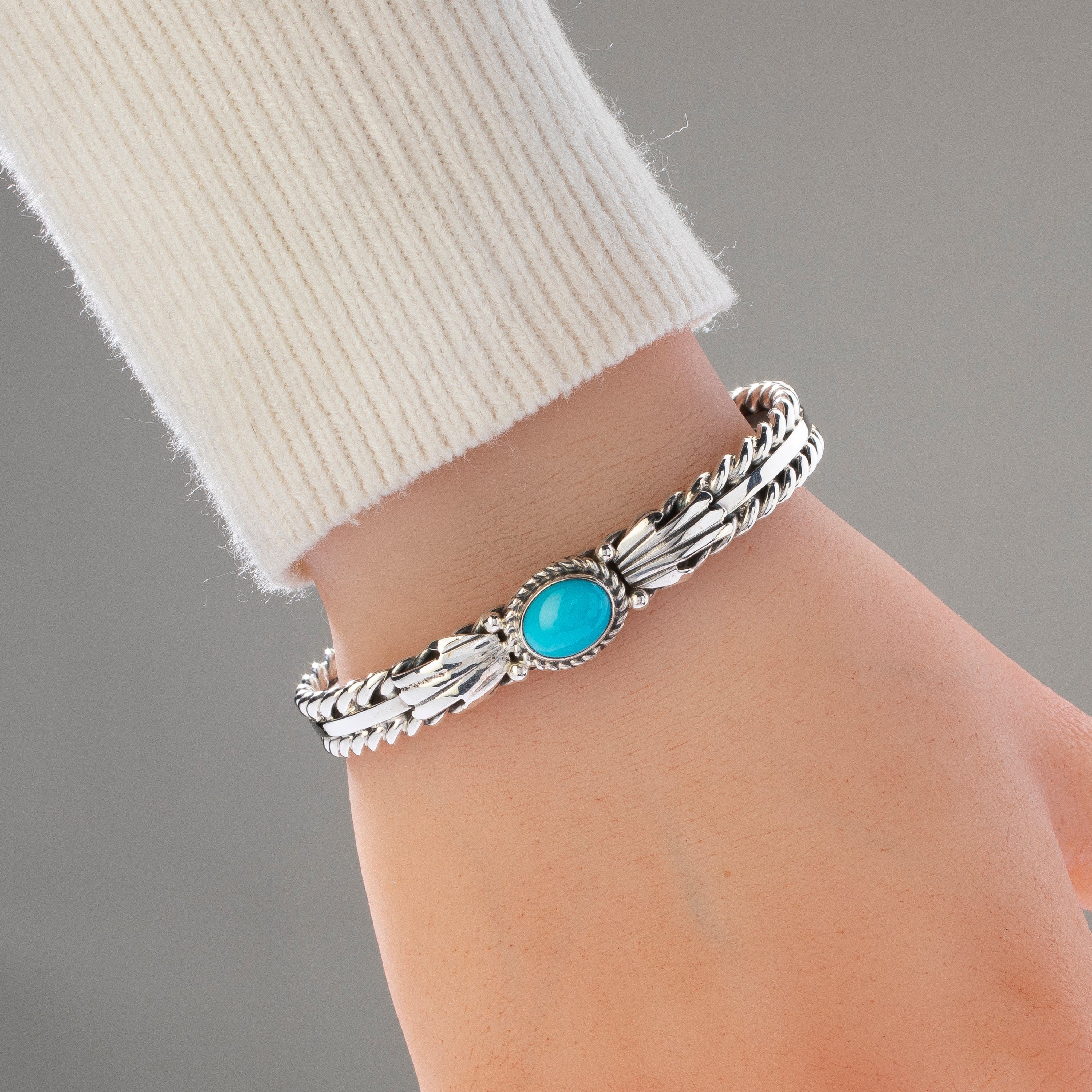 Kalifano Native American Jewelry Sleeping Beauty Turquoise Navajo USA Native American Made 925 Sterling Silver Cuff NAB900.011