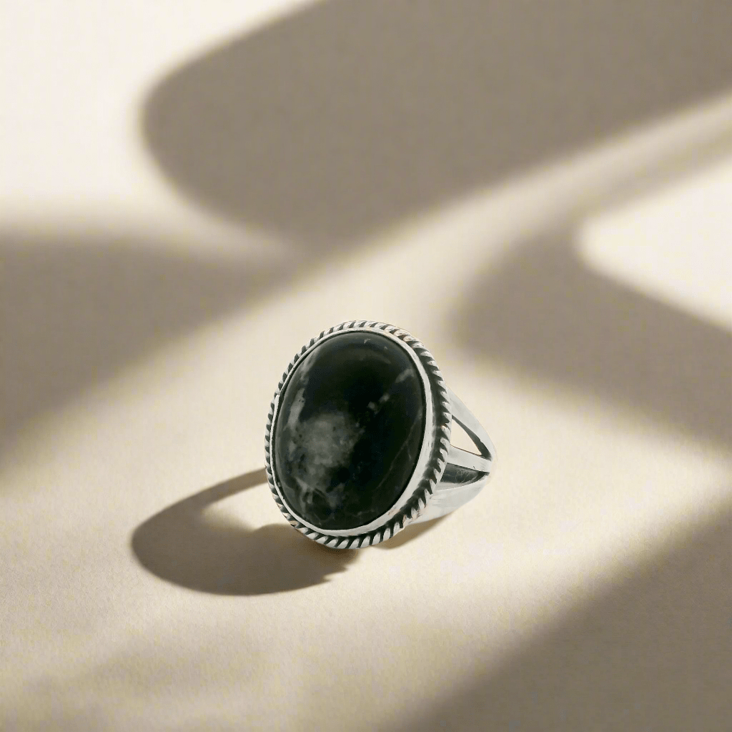 Kalifano Native American Jewelry Tom Dinetso White Buffalo Turquoise Navajo USA Native American Made 925 Sterling Silver Ring