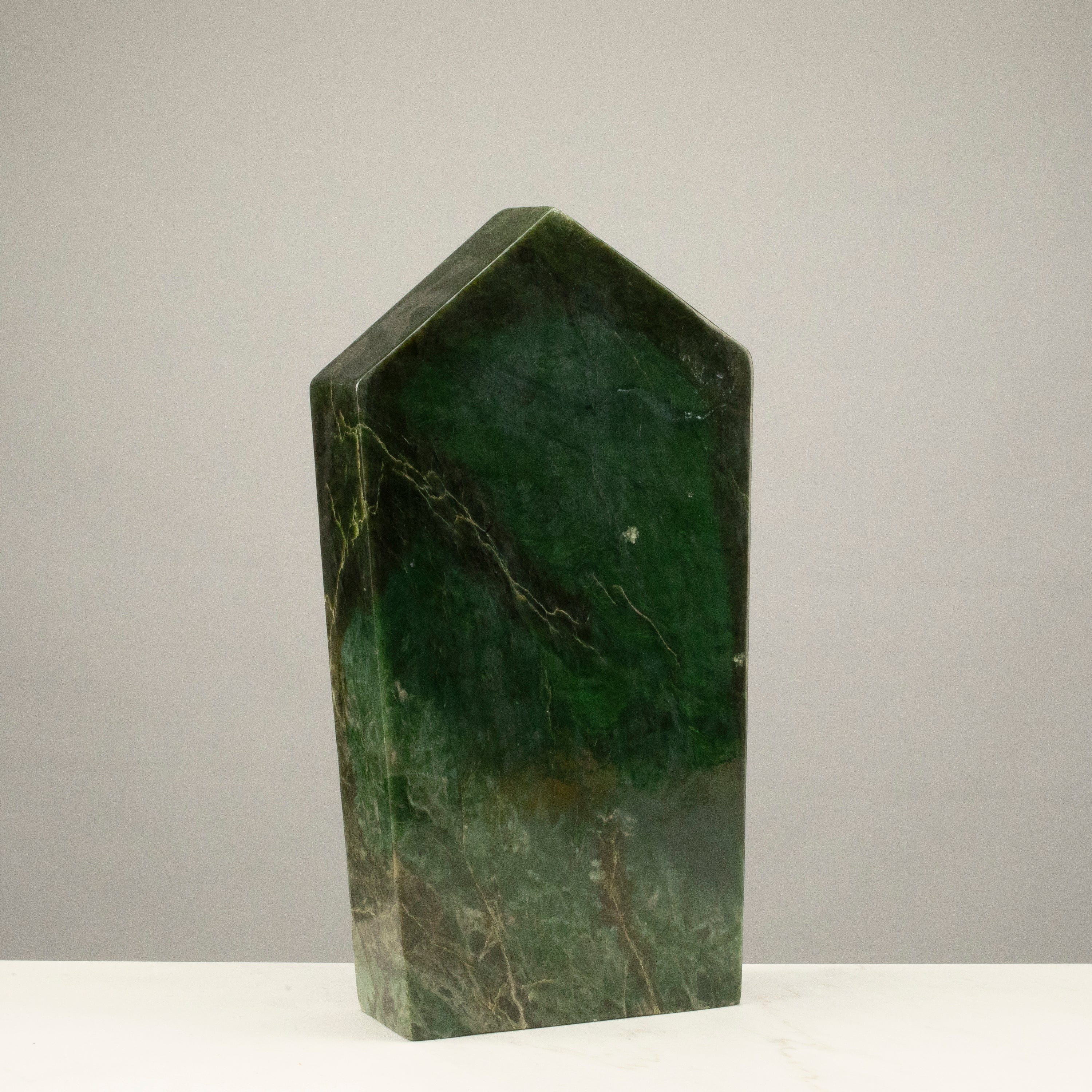 Kalifano Nephrite Jade Freeform Nephrite Jade Tower from Afghanistan - 15.5" / 31 lbs NJ11100.001