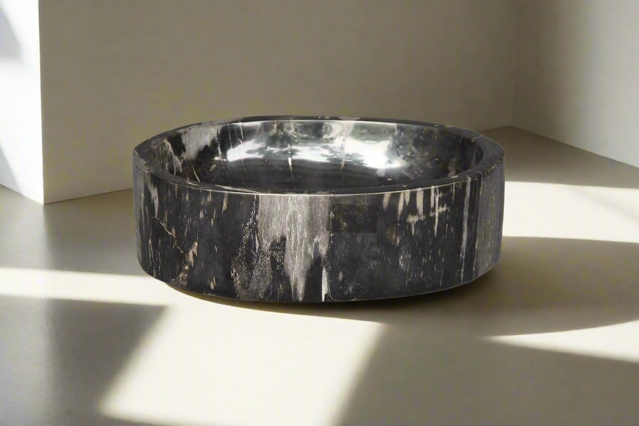 Kalifano Petrified Wood Petrified Wood Carved Bowl 20" / 62lbs PWB2600.002