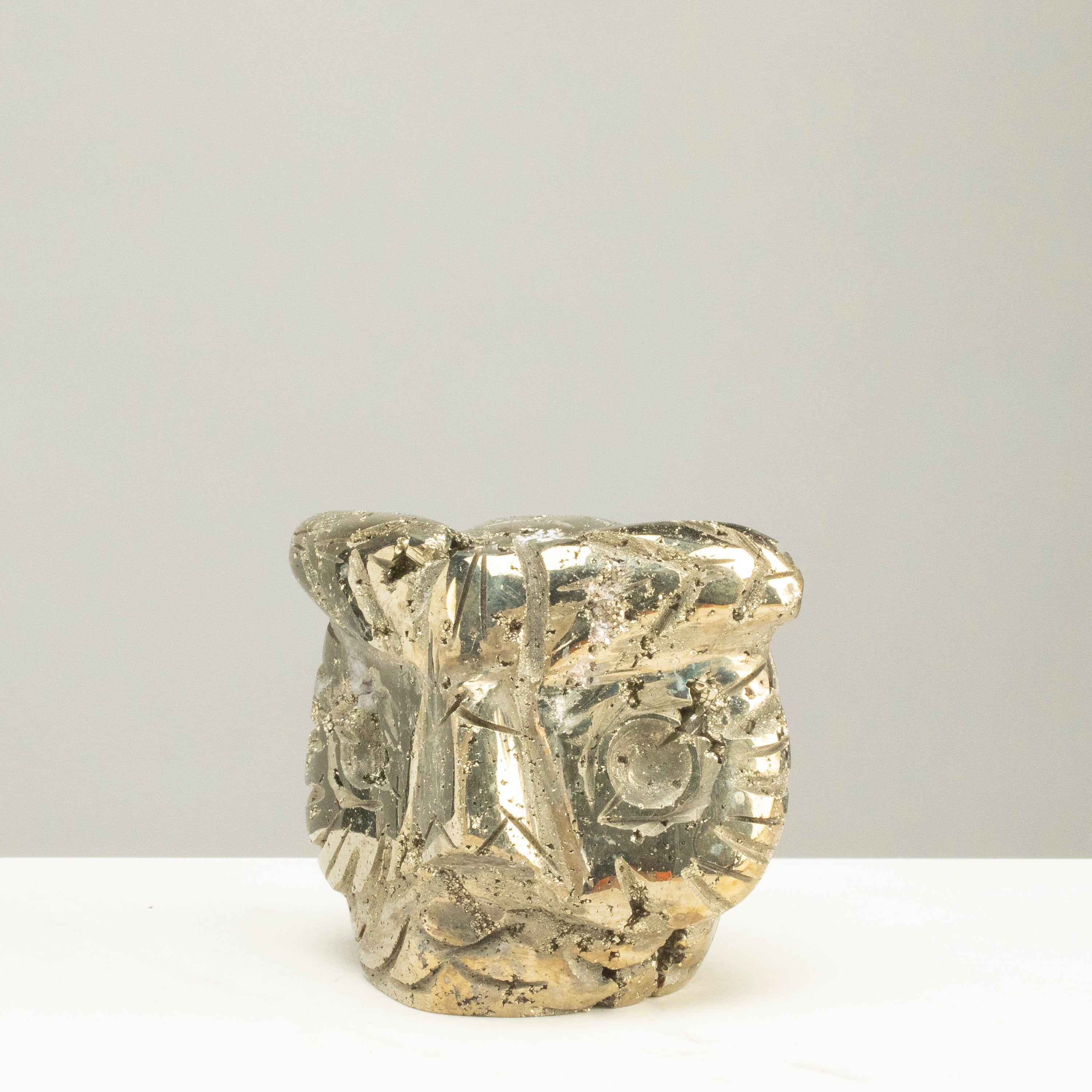 Kalifano Pyrite Peruvian Pyrite Owl Carving 2" / 1.3lbs PCOWL800.001