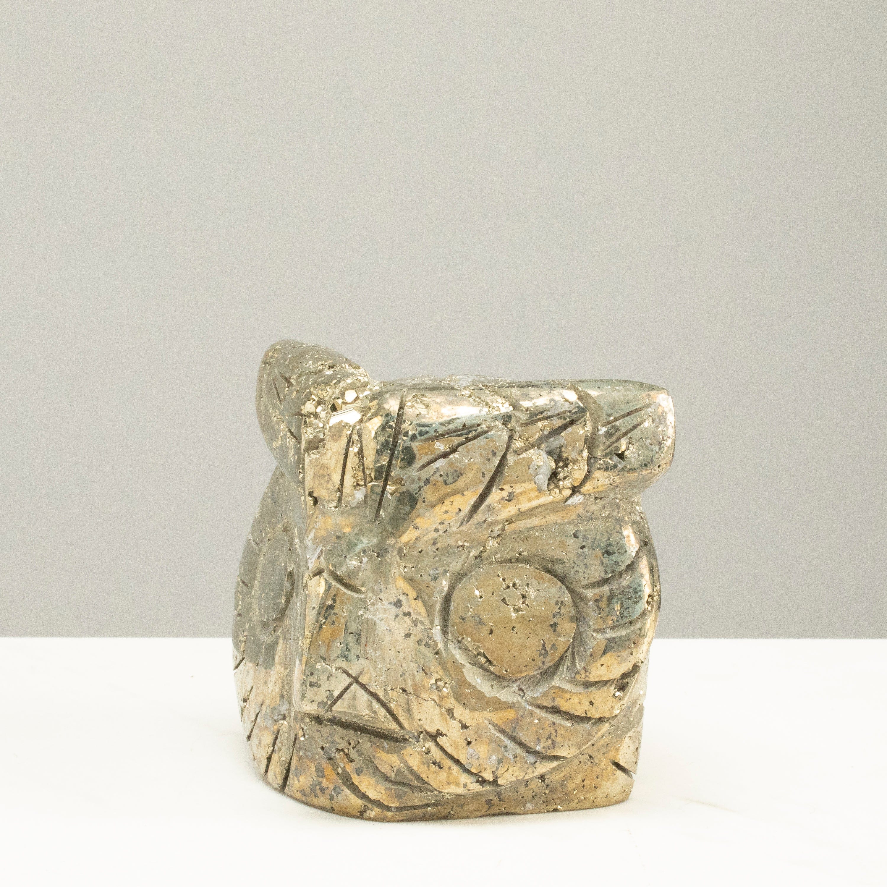 Kalifano Pyrite Peruvian Pyrite Owl Carving 3" / 1.9lbs PCOWL1200.001