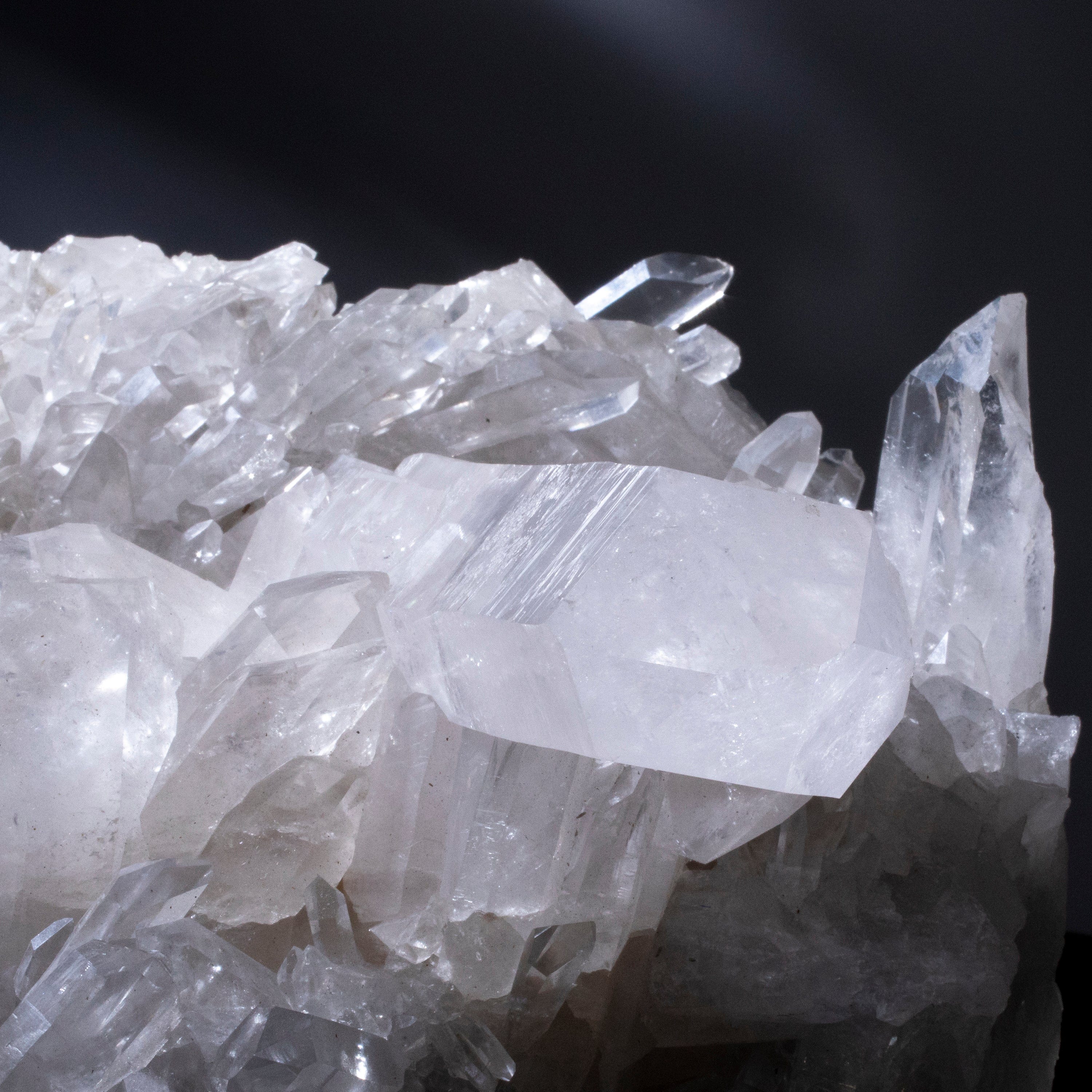 Kalifano Quartz Natural Clear Quartz Cluster 16" / 54 lbs QC24000.005