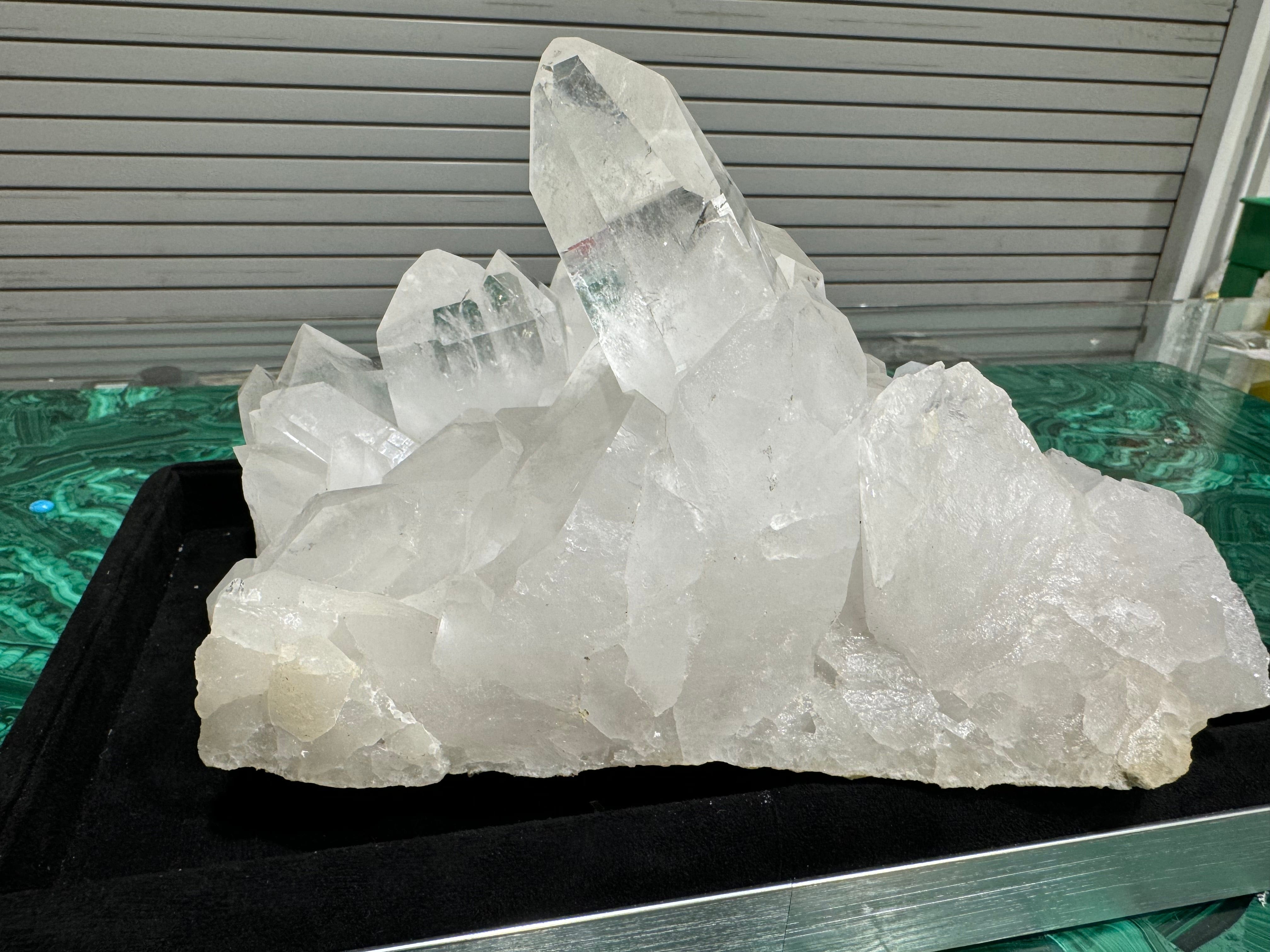 Kalifano Quartz Natural Clear Quartz Cluster 8.5" (AA800.003 -- 216mm W x 146mm H (203mm L) QC8000.003