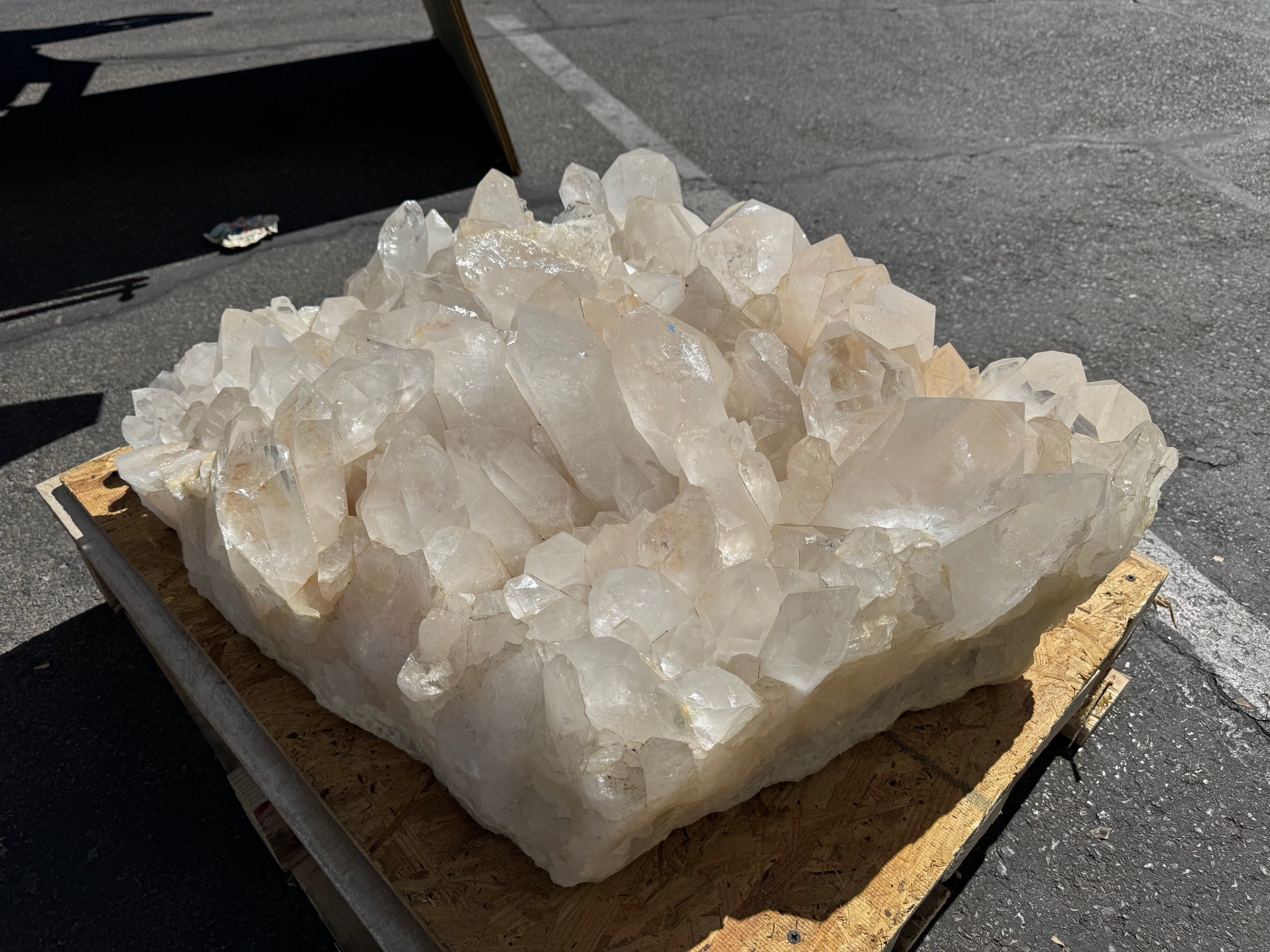 Kalifano Quartz Natural Clear Quartz Cluster Specimen 31" / 319 lbs QC120000.002