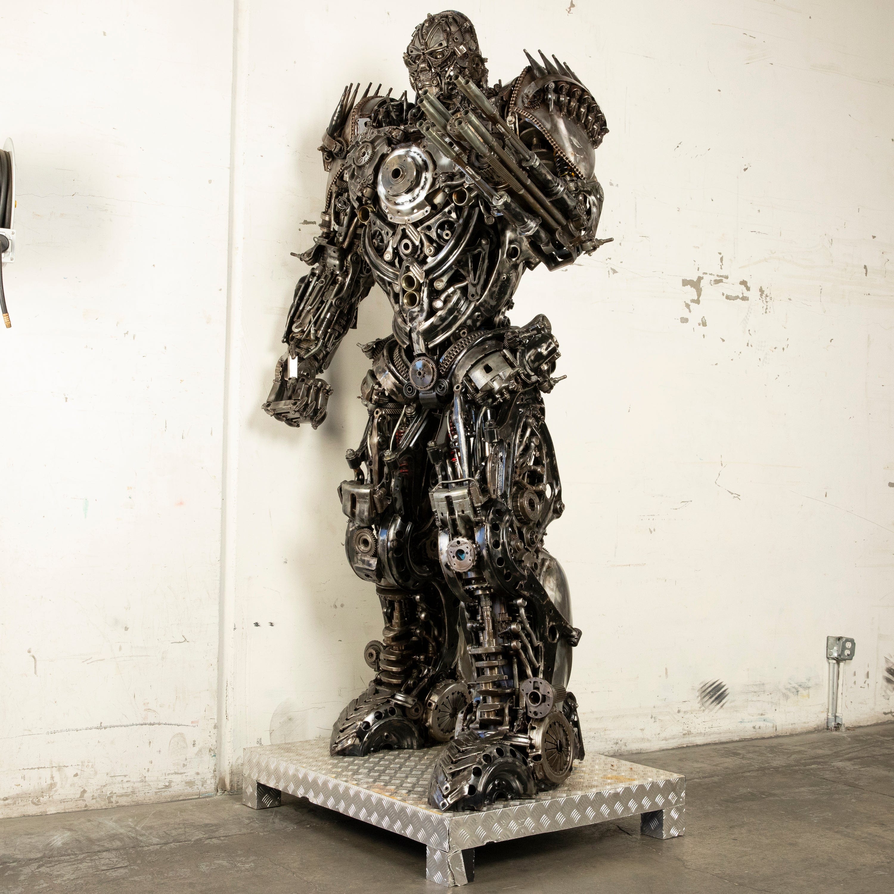 Kalifano Recycled Metal Art 102" Lockdown Decepticon Inspired Recycled Metal Art Sculpture RMS-LD260-S01