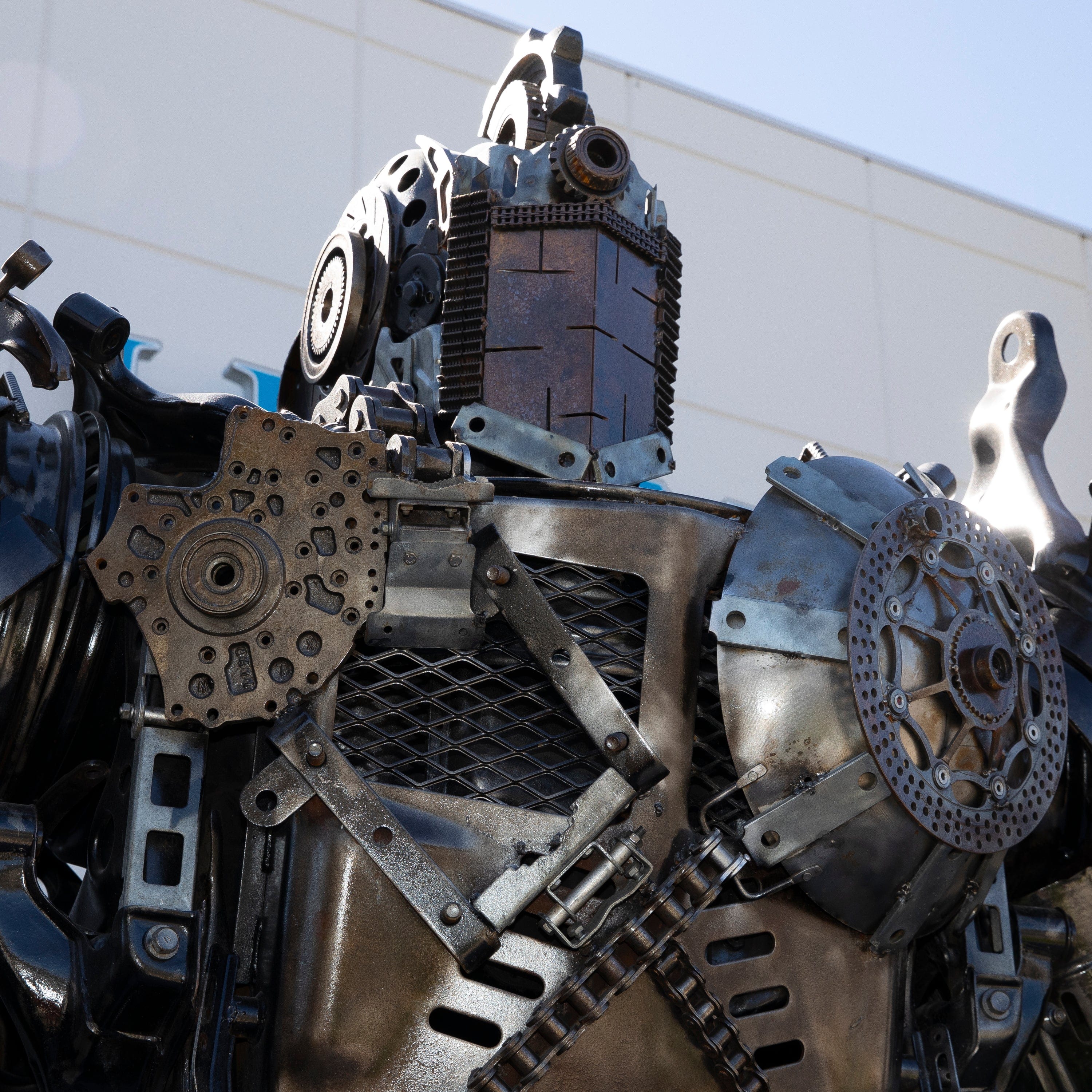 Kalifano Recycled Metal Art 11.5ft Knight Inspired Recycled Metal Art Sculpture RMS-KN350-S01