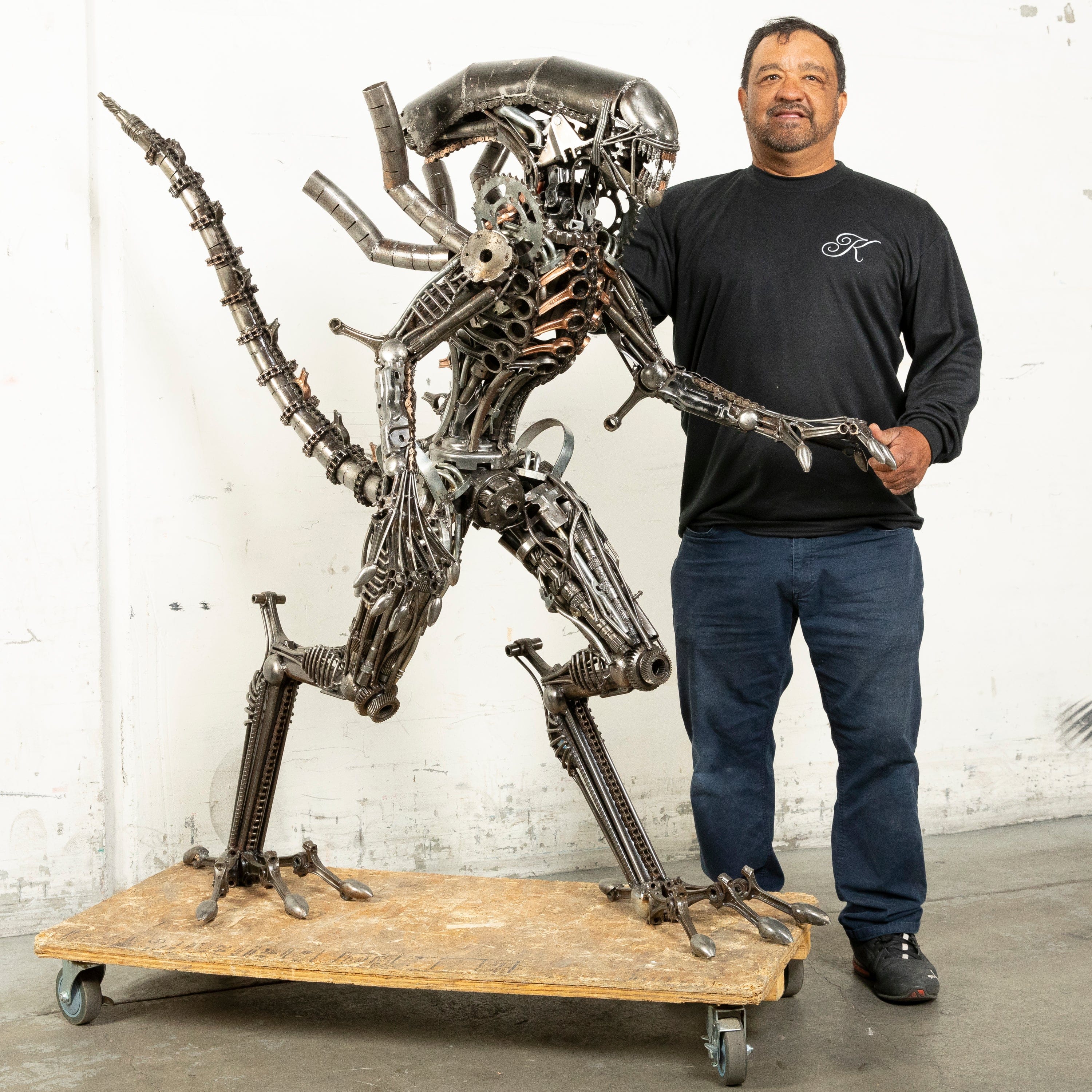 Kalifano Recycled Metal Art 55" Alien Inspired Recycled Metal Art Sculpture RMS-A140-S01