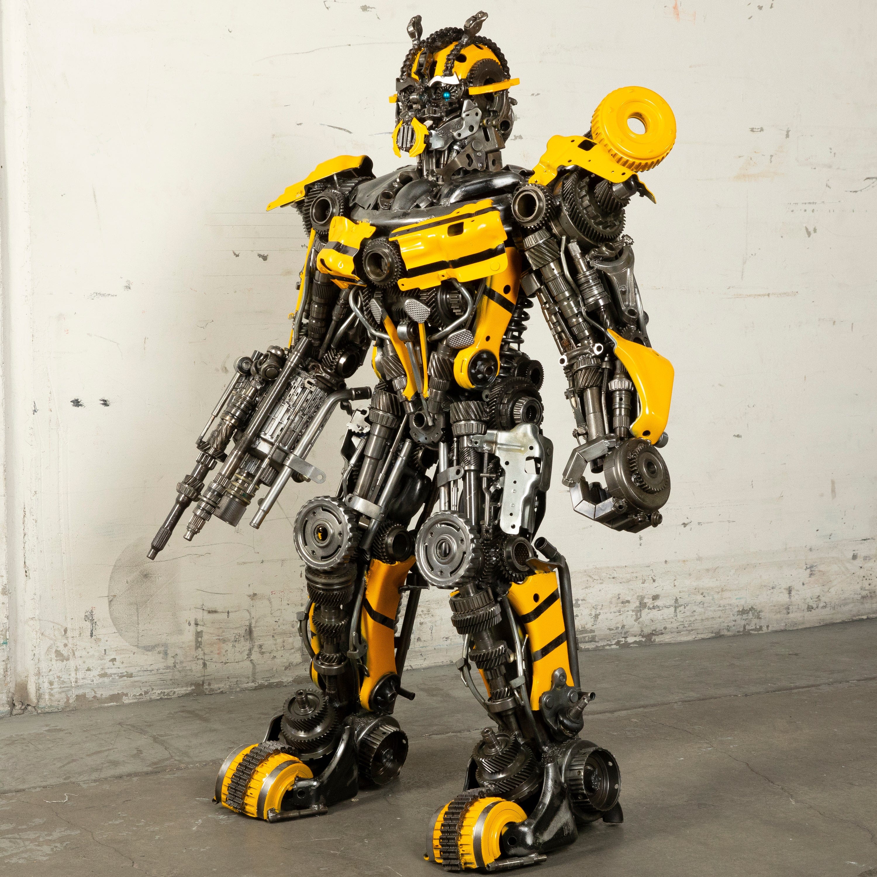 Kalifano Recycled Metal Art 55" Bumblebee Inspired Recycled Metal Art Sculpture RMS-BB140-S08