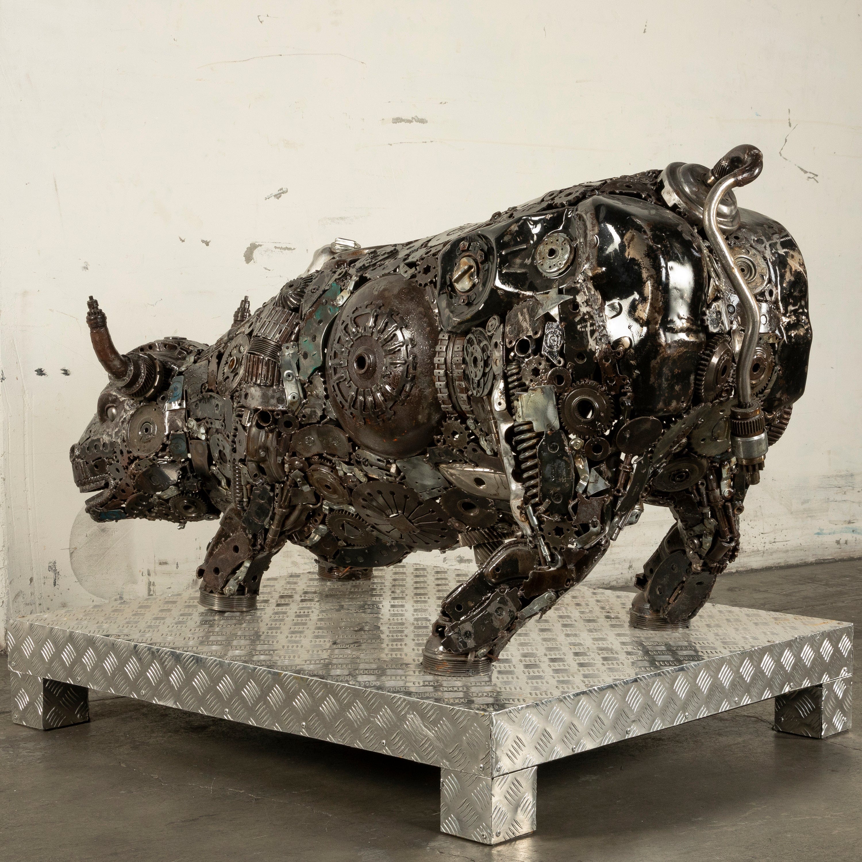 Kalifano Recycled Metal Art 60" Wall Street Bull Inspired Recycled Metal Art Sculpture RMS-BULL150-N