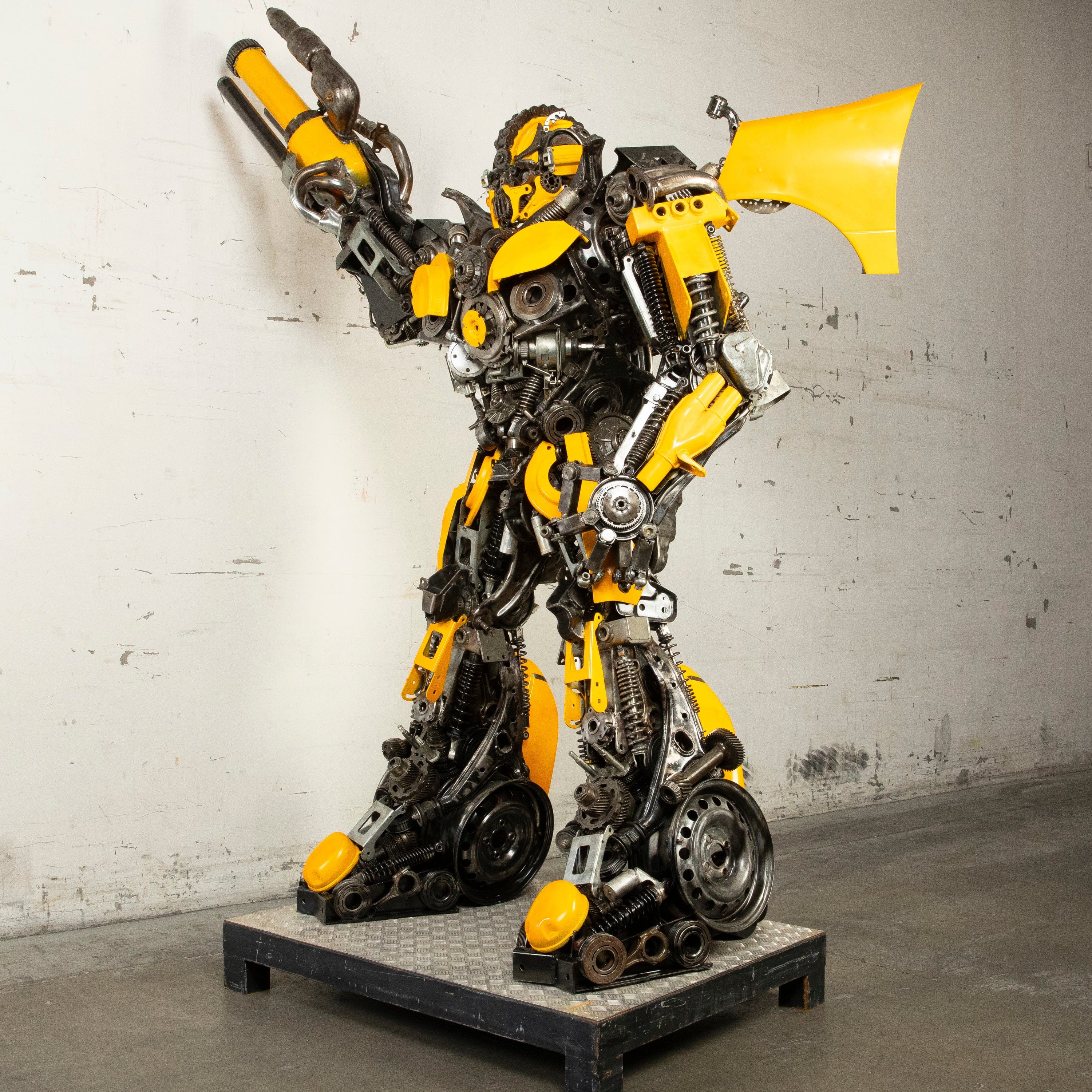 Kalifano Recycled Metal Art 91" Bumblebee Inspired Recycled Metal Art Sculpture RMS-BB230-S37