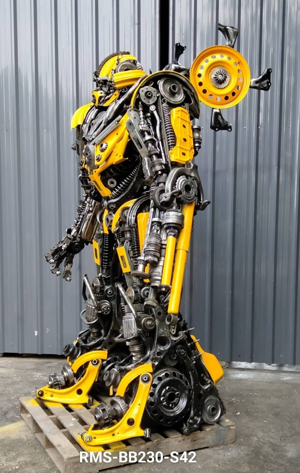 Kalifano Recycled Metal Art 91" Bumblebee Inspired Recycled Metal Art Sculpture RMS-BB230-S42