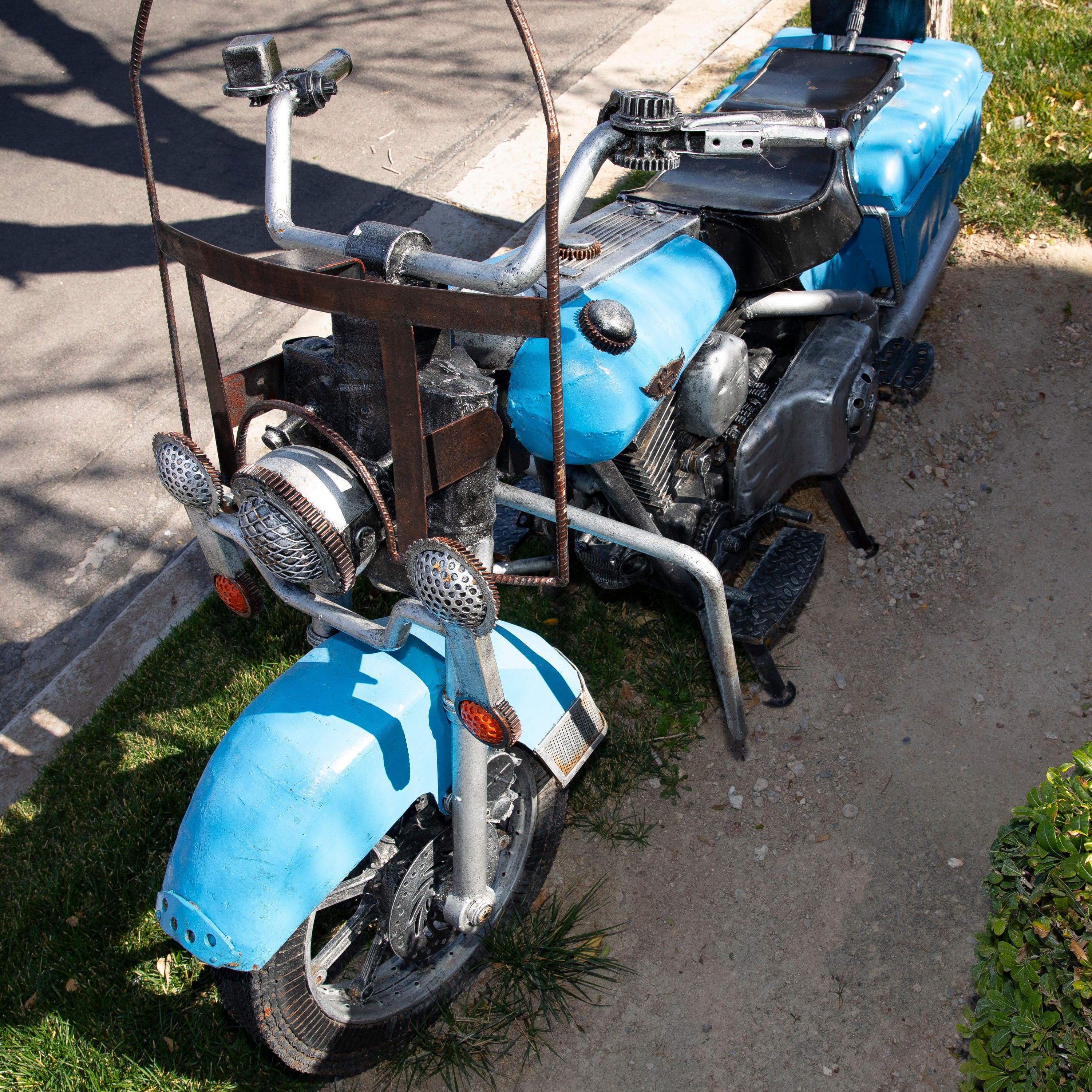 Kalifano Recycled Metal Art 92‚Äù Harley Davidson Chopper Inspired Recycled Metal Sculpture RMS-HD160x240-N01