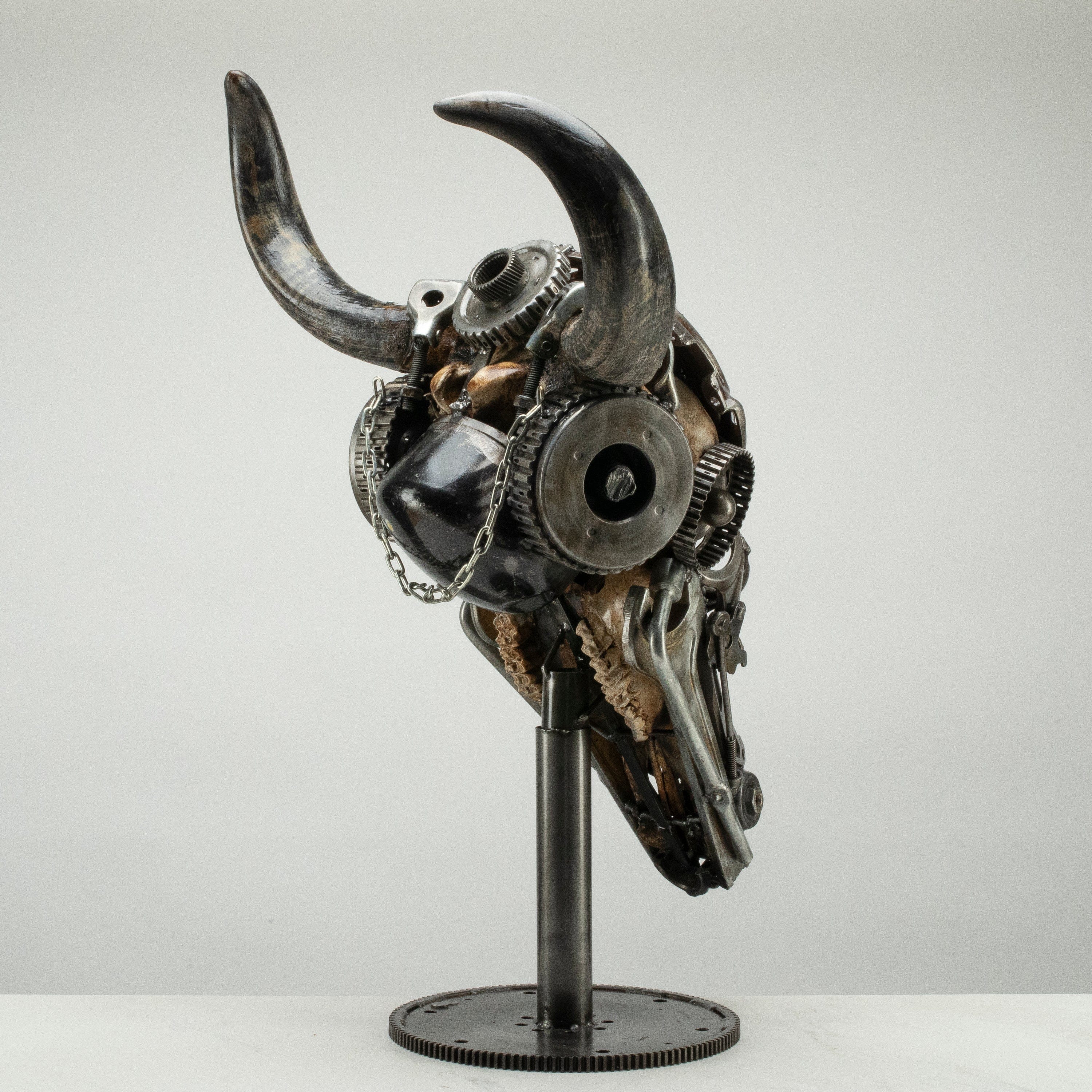 Kalifano Recycled Metal Art Bull Skull Recycled Metal Art Sculpture RMS-BSK-S145