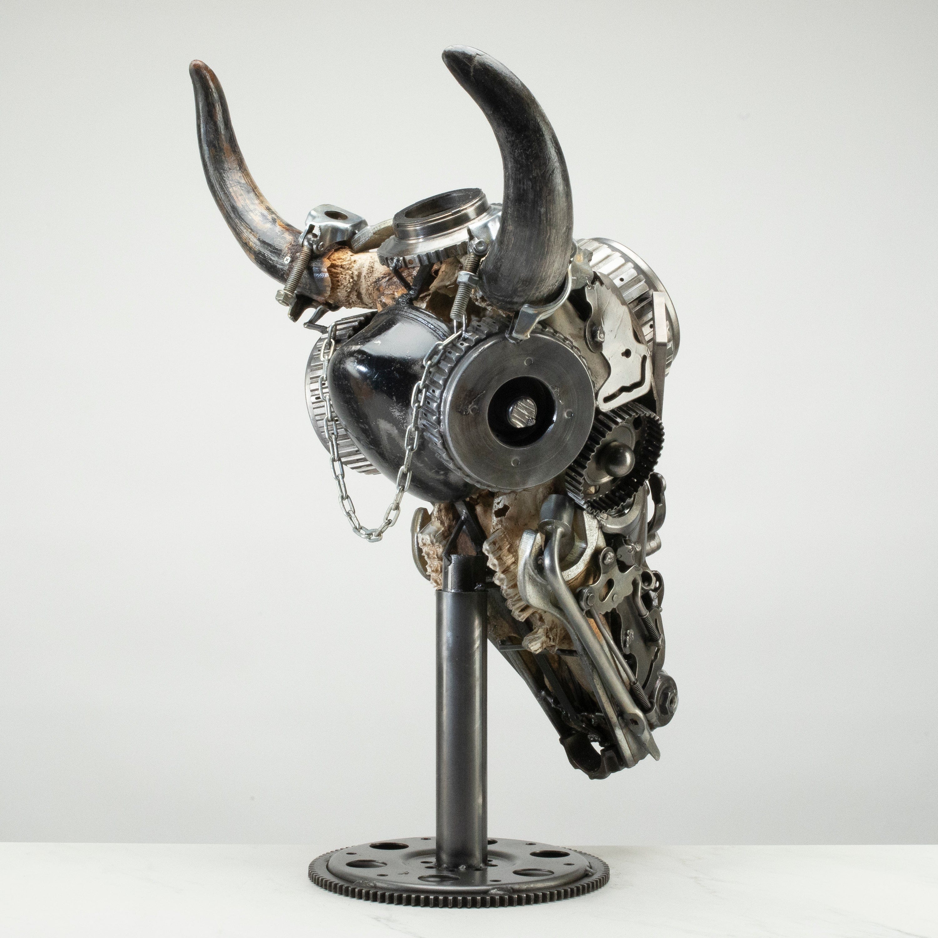 Kalifano Recycled Metal Art Bull Skull Recycled Metal Art Sculpture RMS-BSK-S147