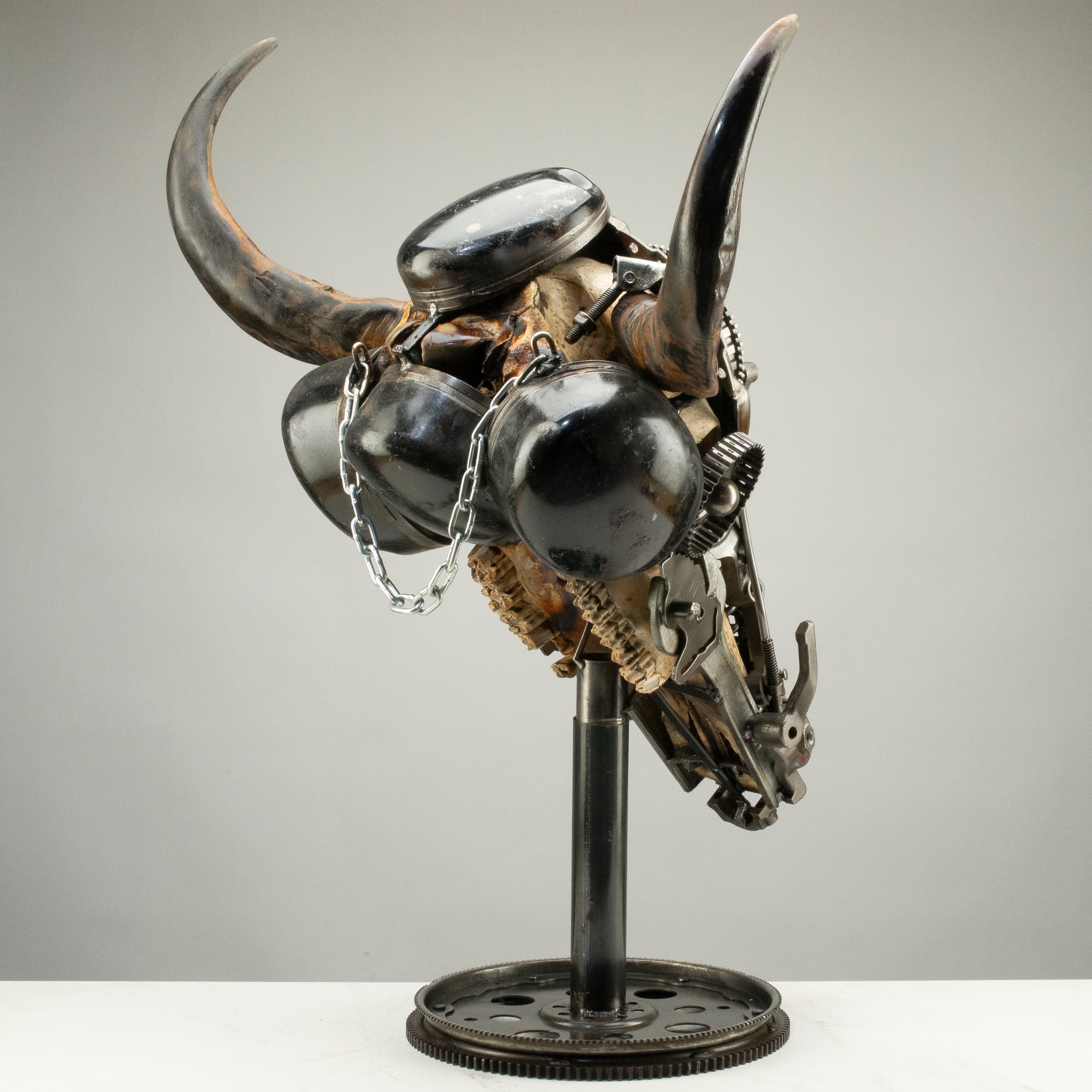 Kalifano Recycled Metal Art Bull Skull Recycled Metal Art Sculpture RMS-BSK-S156