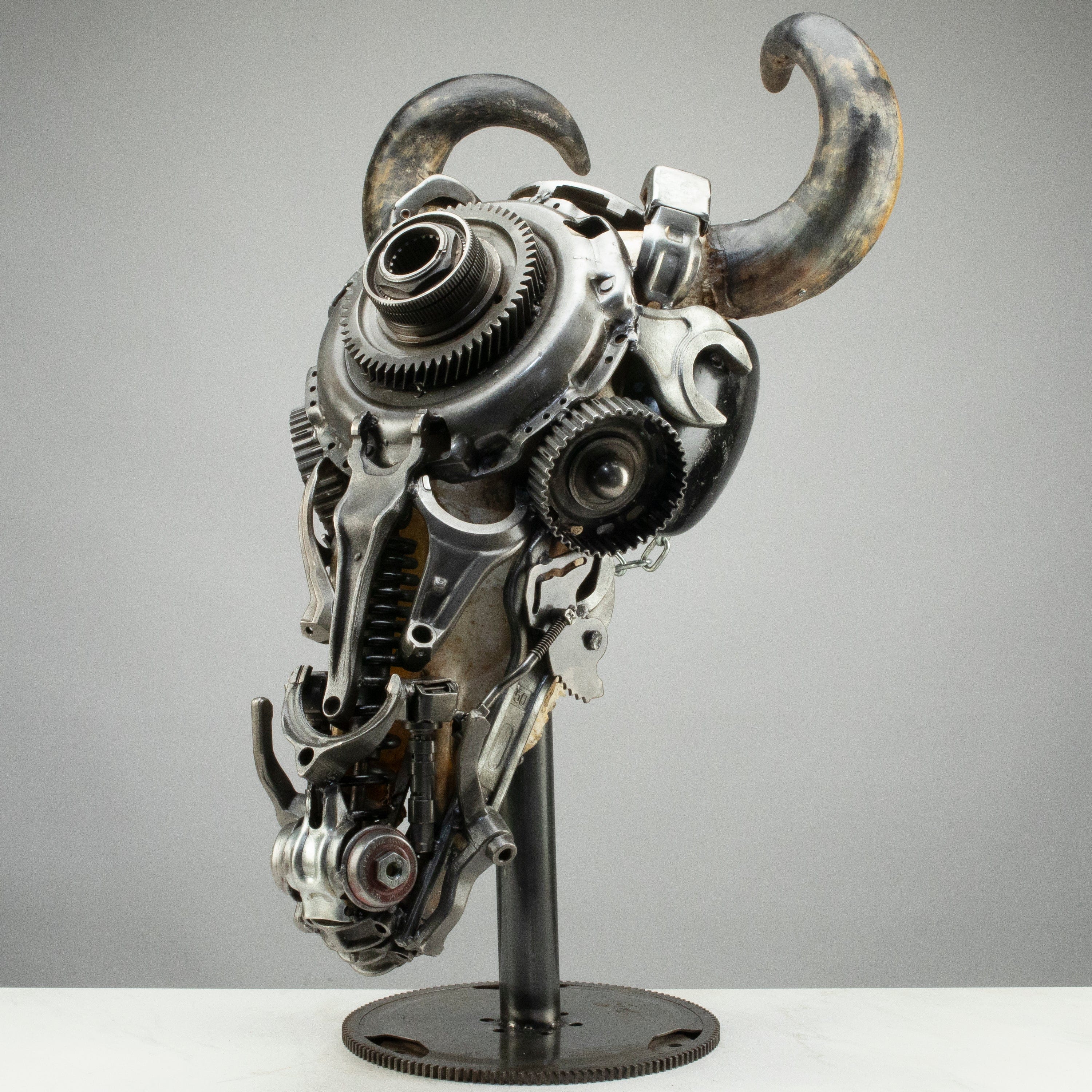 Kalifano Recycled Metal Art Bull Skull Recycled Metal Art Sculpture RMS-BSK-S157