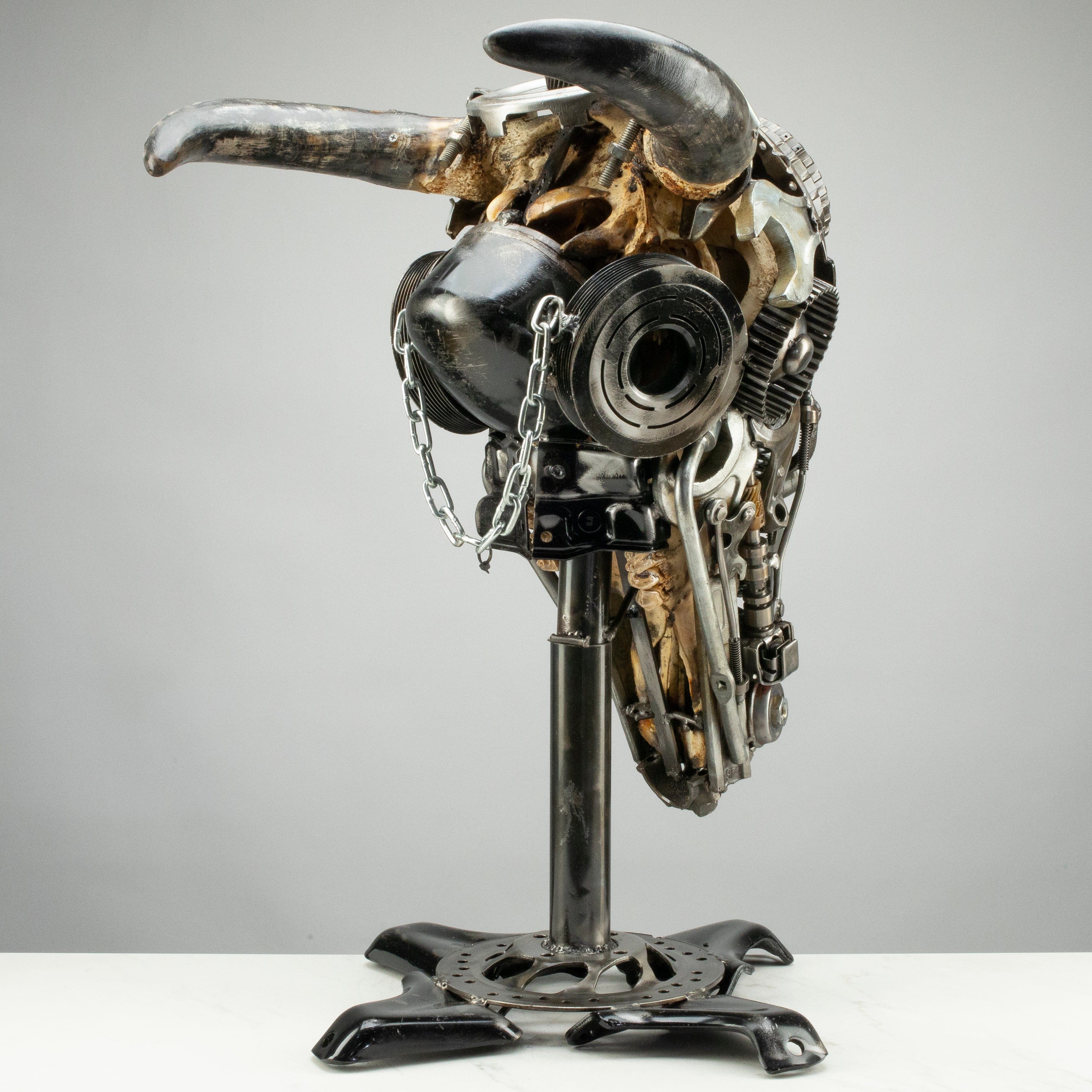 Kalifano Recycled Metal Art Bull Skull Recycled Metal Art Sculpture RMS-BSK-S159