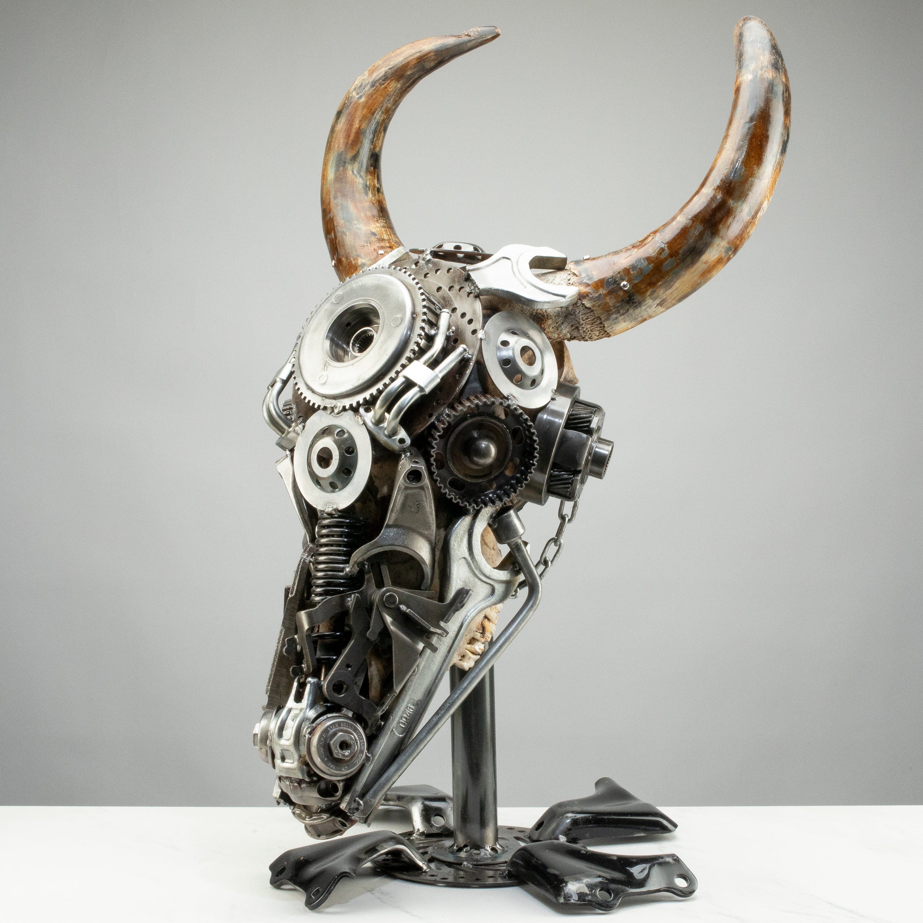 Kalifano Recycled Metal Art Bull Skull Recycled Metal Art Sculpture RMS-BSK-S190