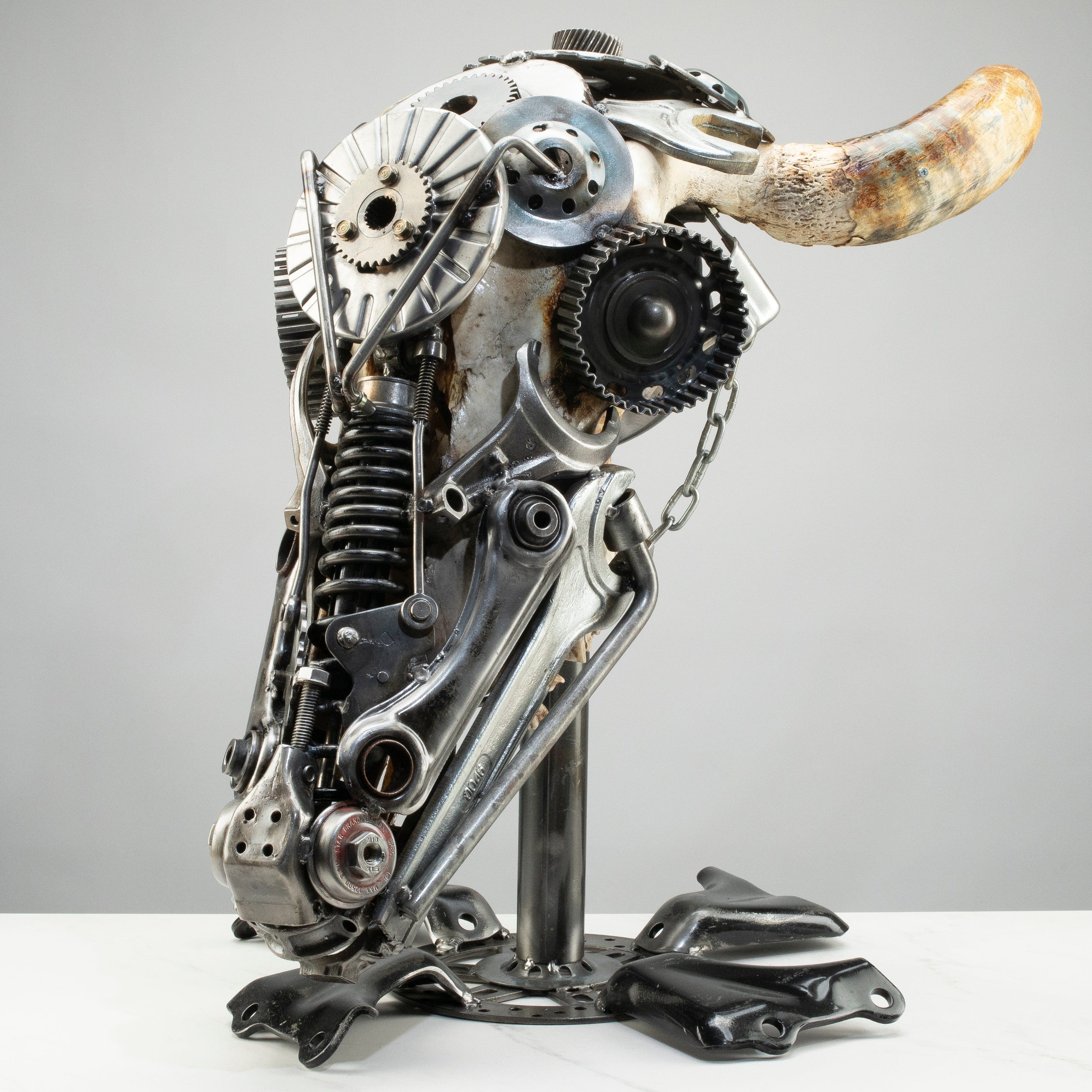 Kalifano Recycled Metal Art Bull Skull Recycled Metal Art Sculpture RMS-BSK-S196