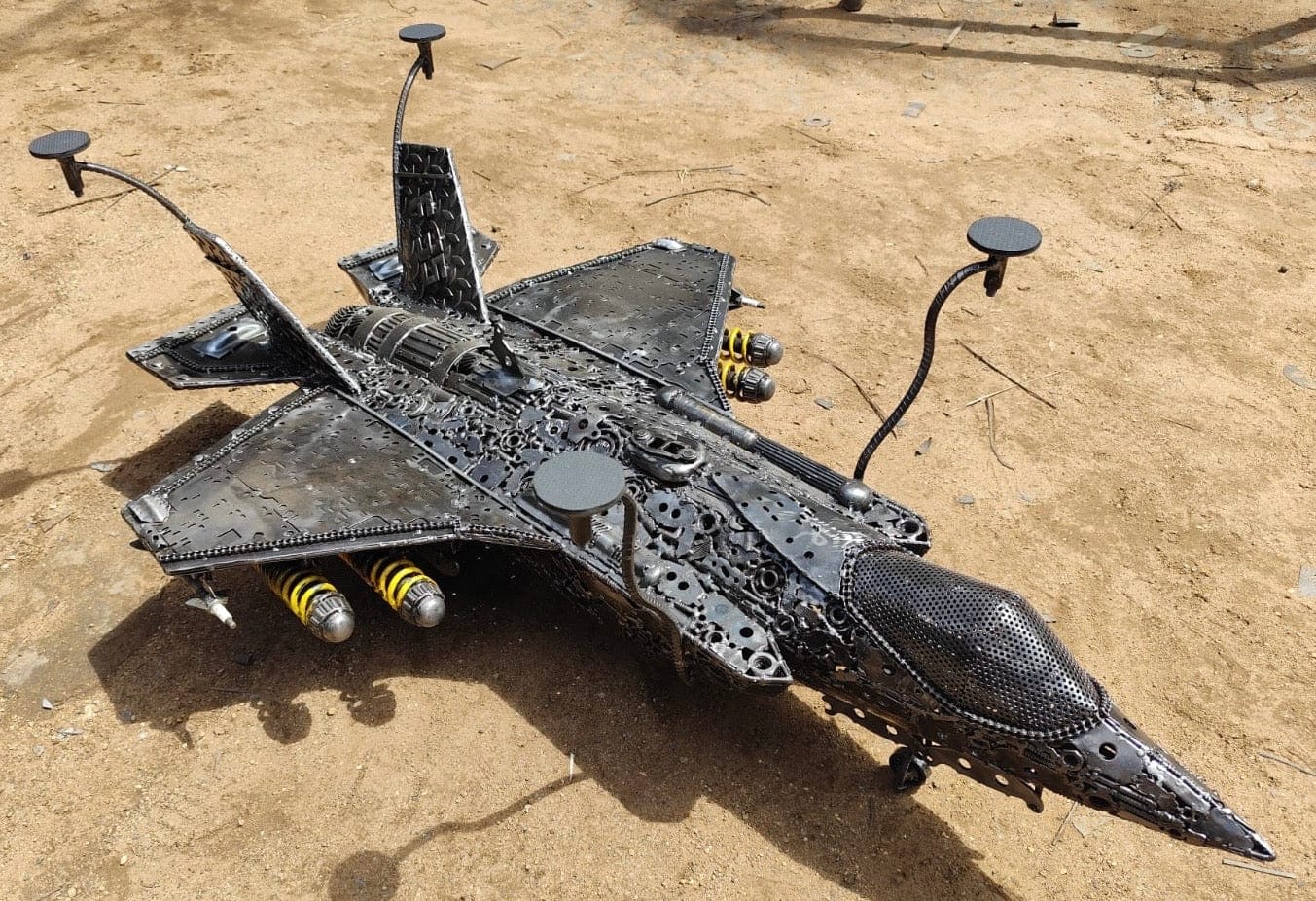 KALIFANO Recycled Metal Art Fighter Jet Airplane F-35 Inspired Recycled Metal Art Table RMS-F35T-N