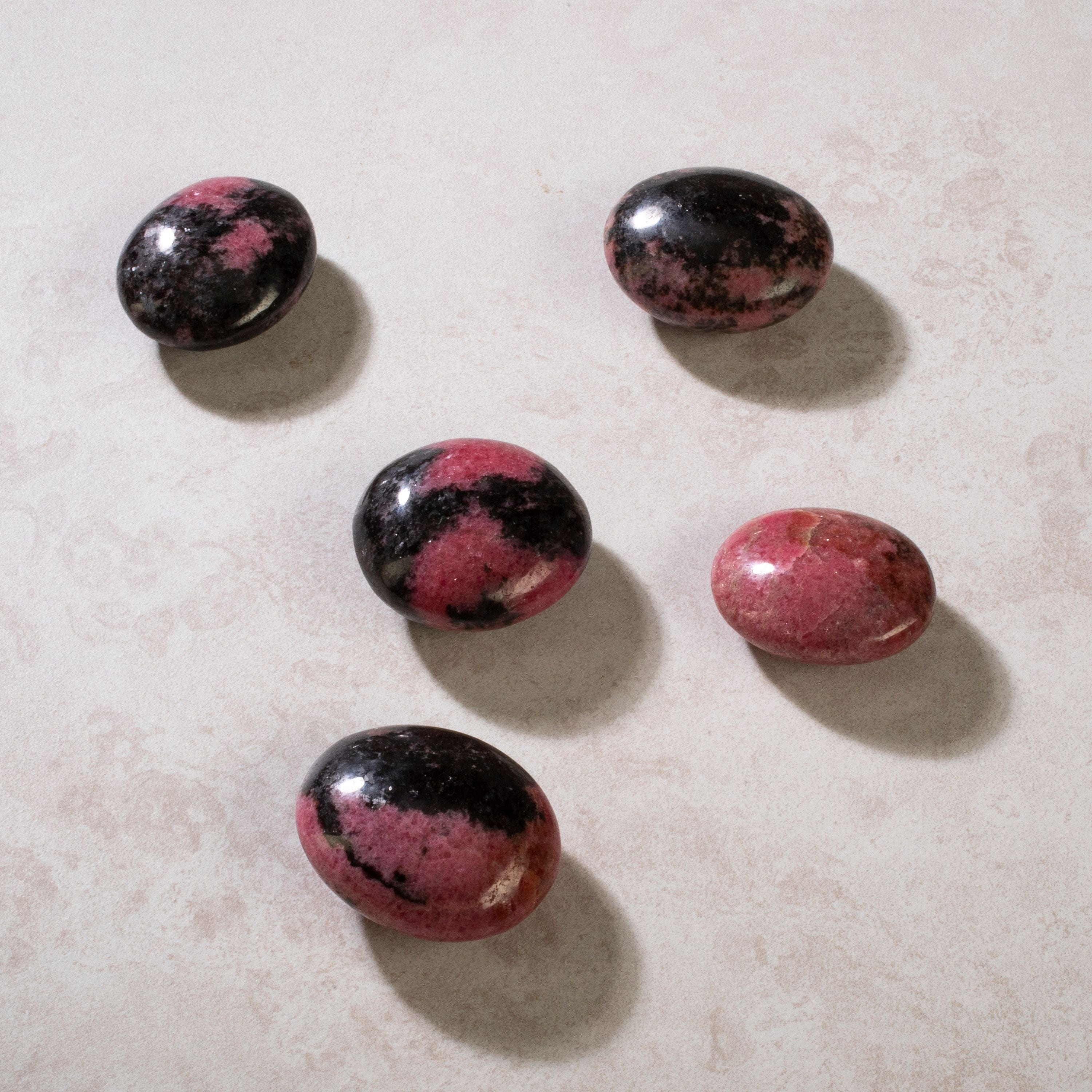 KALIFANO Rhodonite Rhodonite Palm Stone PS60-RE