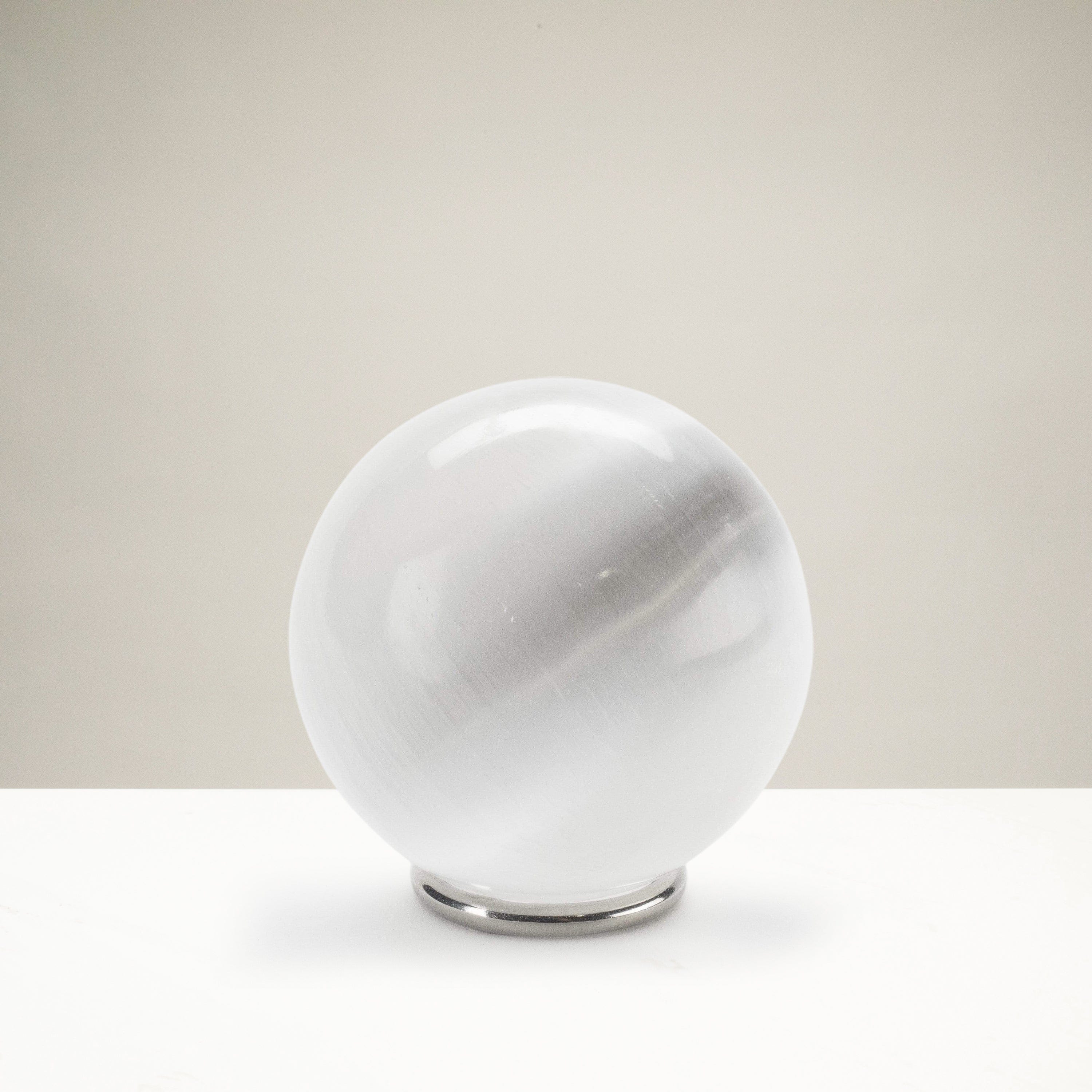 Kalifano Selenite White Selenite Sphere- 4 in. - Morocco SSW100