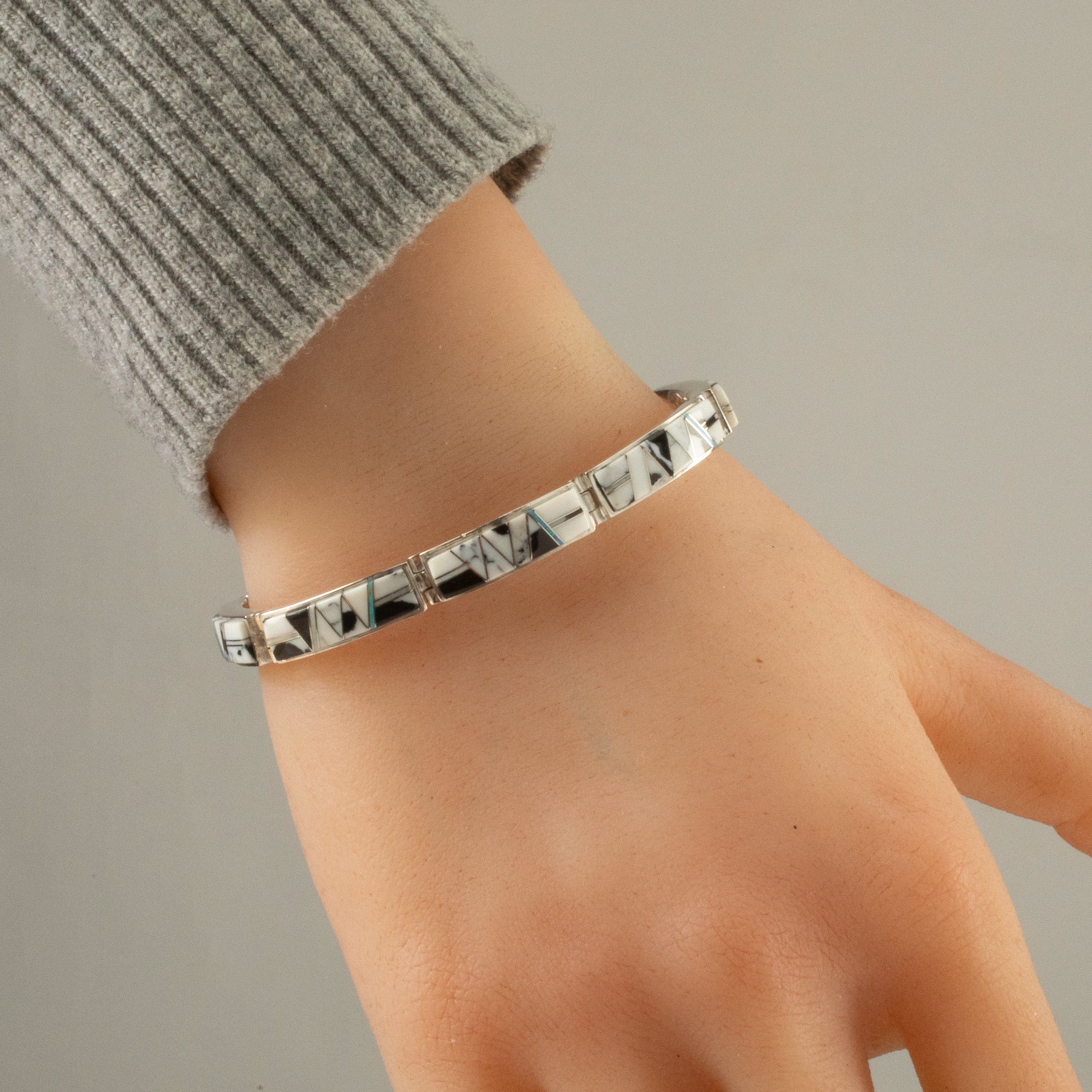 Kalifano Southwest Silver Jewelry White Buffalo Turquoise 925 Sterling Silver USA Handmade Bracelet with Opal Accent NMB.0565.WB