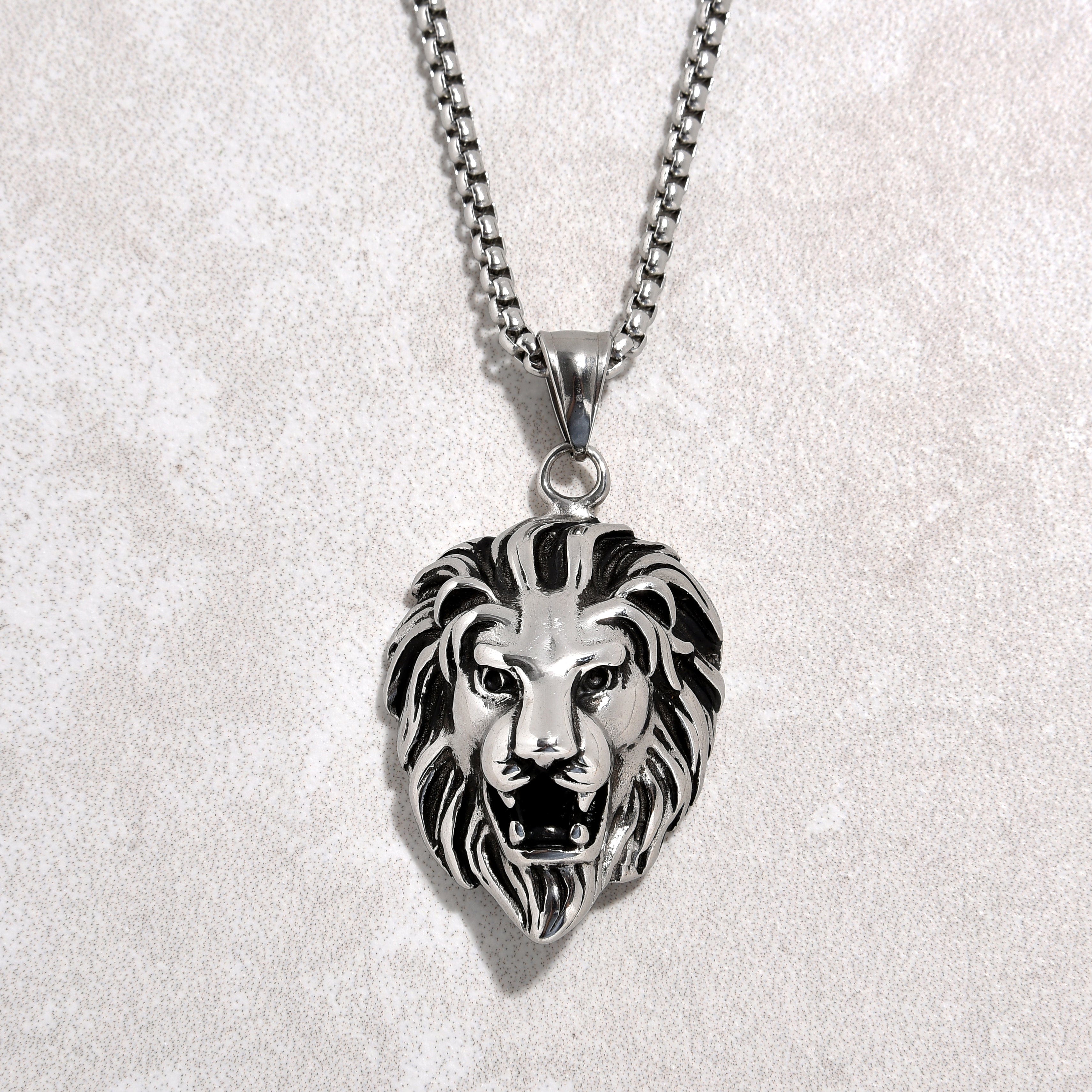 Kalifano Steel Hearts Jewelry Silver Lion Steel Hearts Necklace SHN510-S