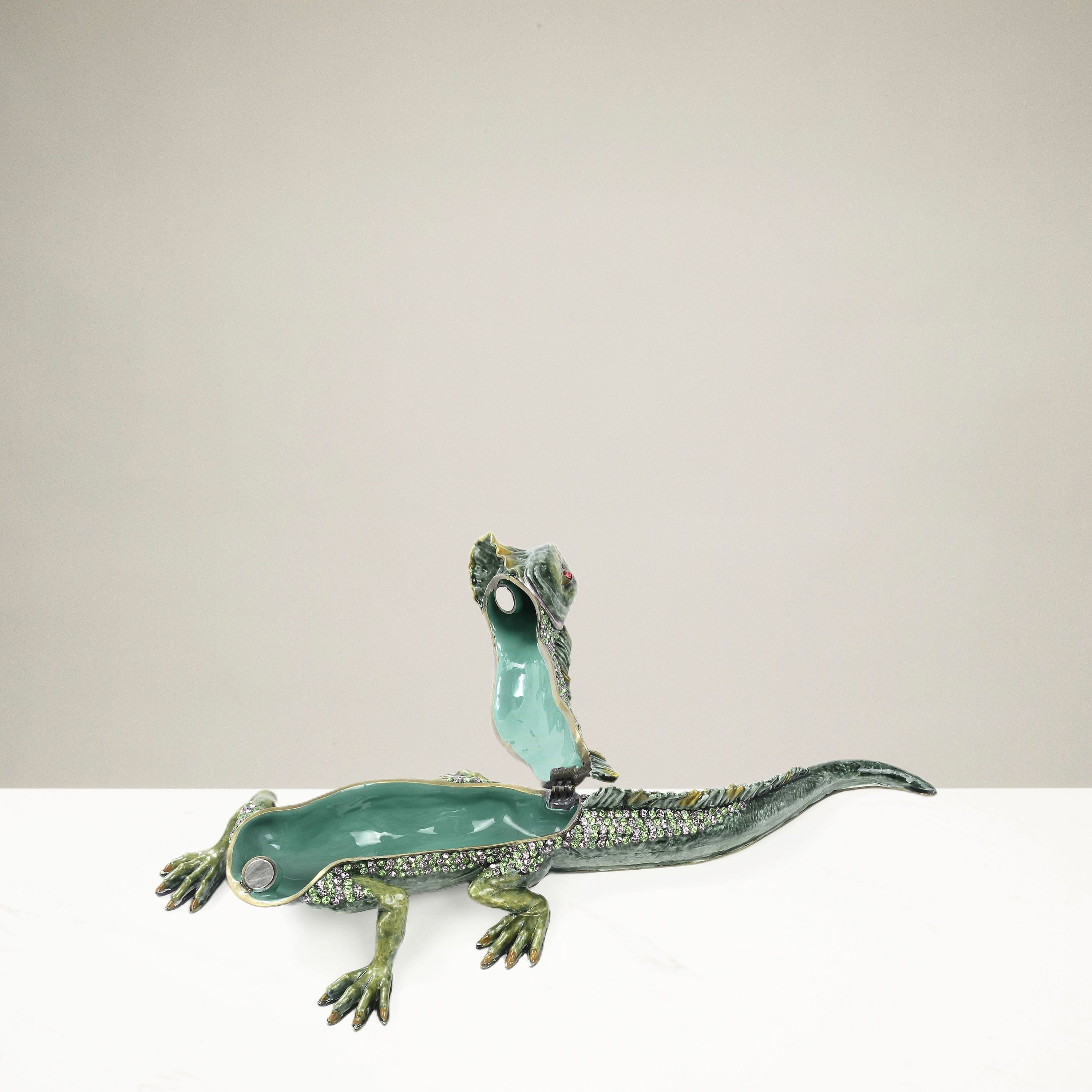 Kalifano Vanity Figurine Iguana Figurine Keepsake Box made with Crystals SVA-081