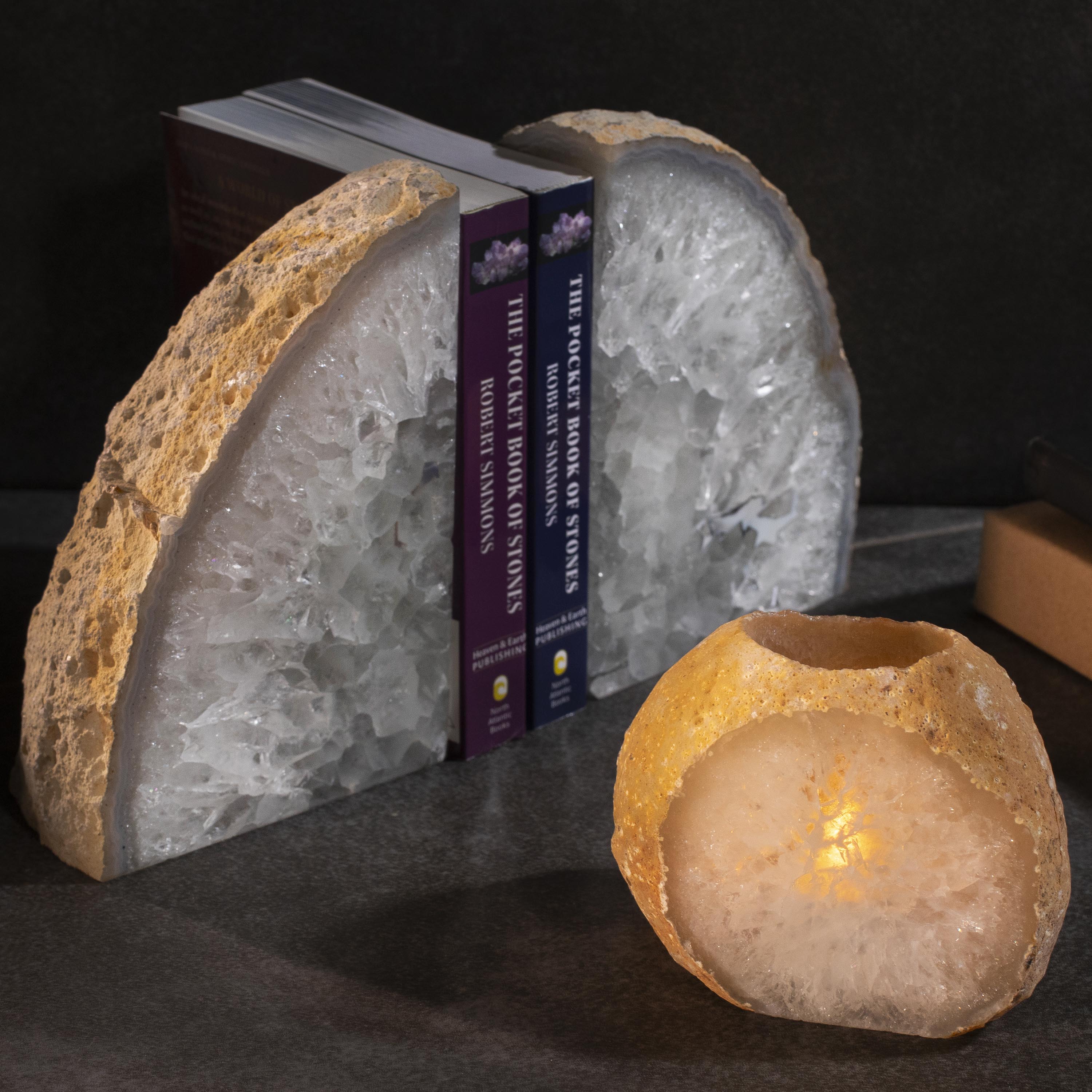 KALIFANO Agate Large Quartz Agate Geode Bookend Set BAB400-QA