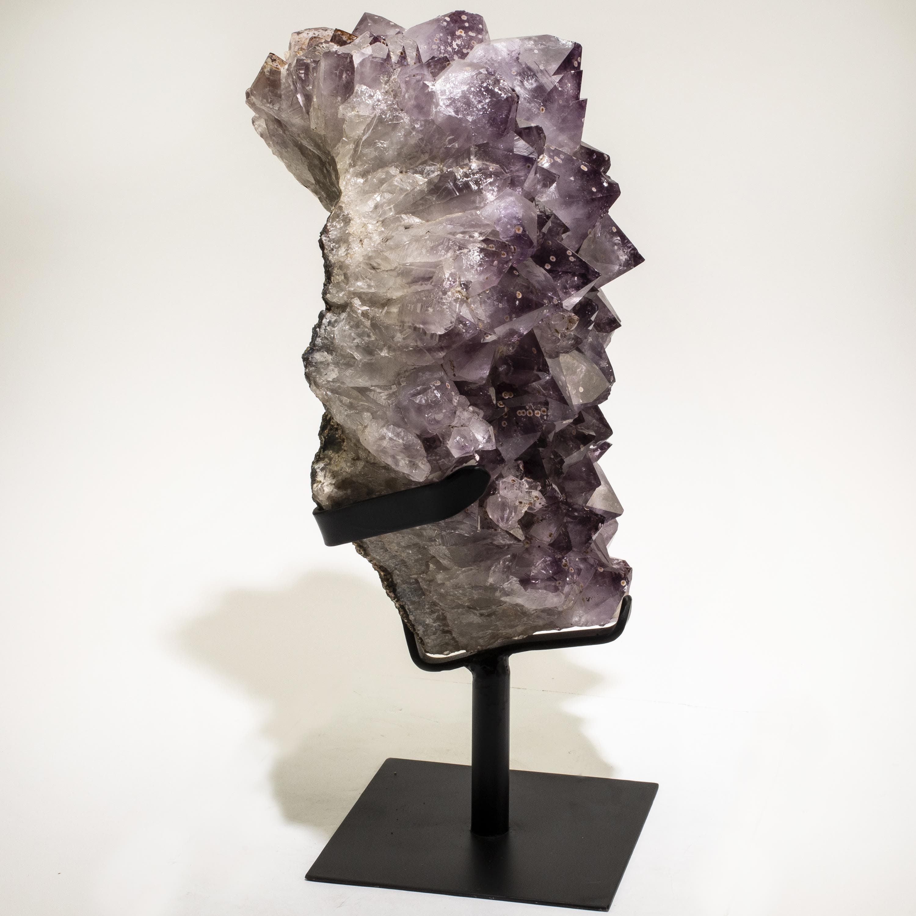 Kalifano Amethyst Amethyst Geode - 22 in. / 64 lbs BAG10000.005