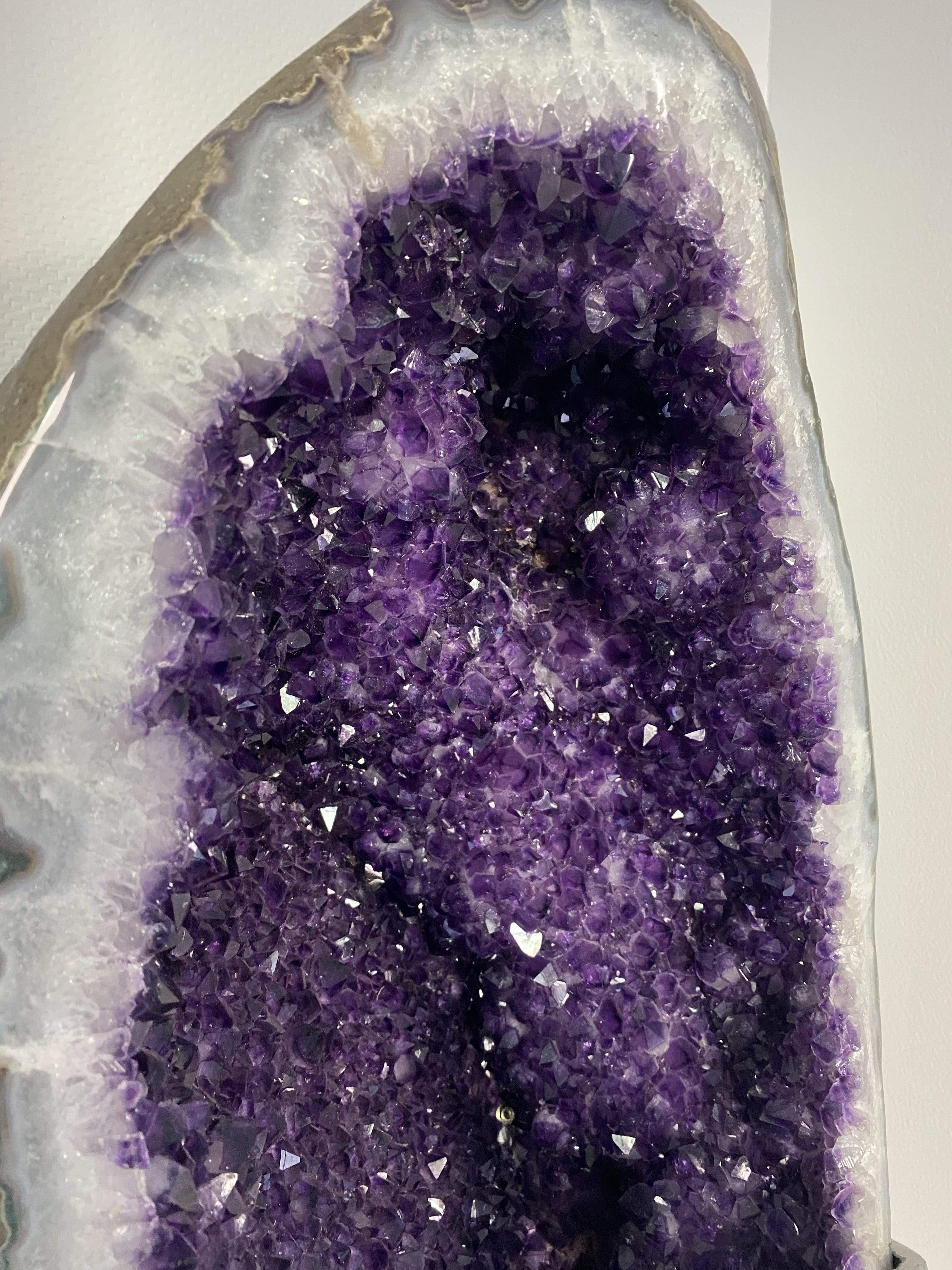 Kalifano Amethyst Natural Uruguayan Amethyst Geode on Custom Stand - 32 in / 56 kg UAG48000.003