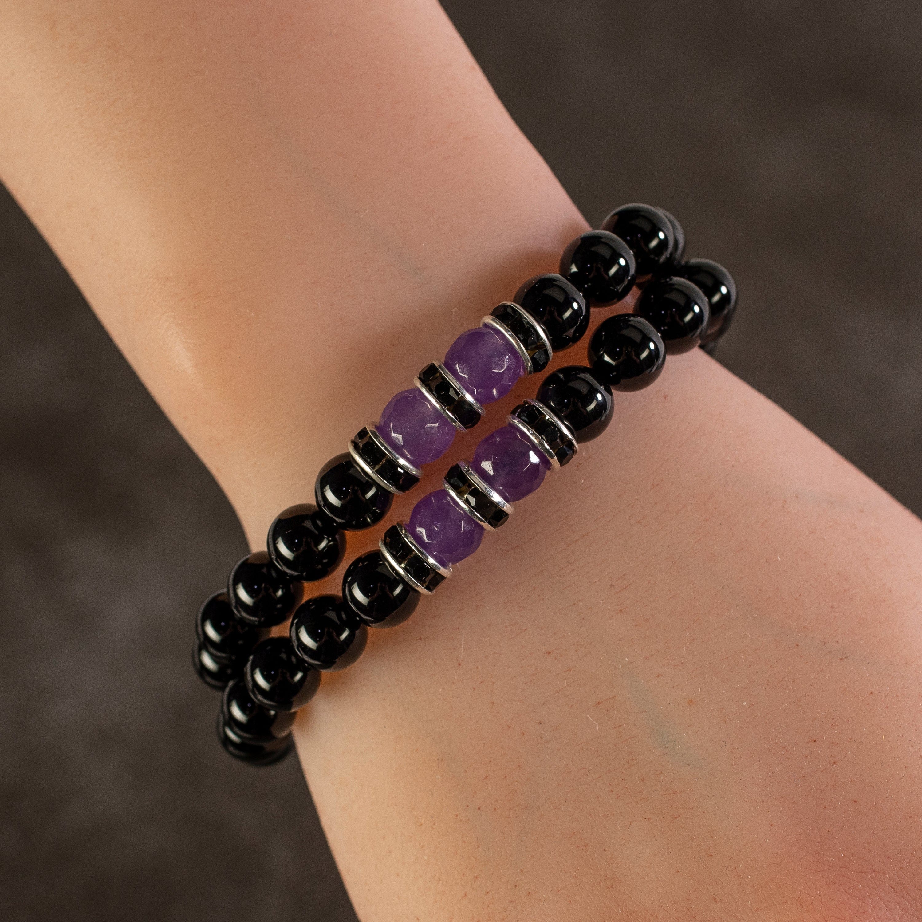 Kalifano Gemstone Bracelets Black Agate 8mm Beads with Light Purple Agate and Black & Silver Accent Beads Double Wrap Elastic Gemstone Bracelet WHITE-BGI2-004