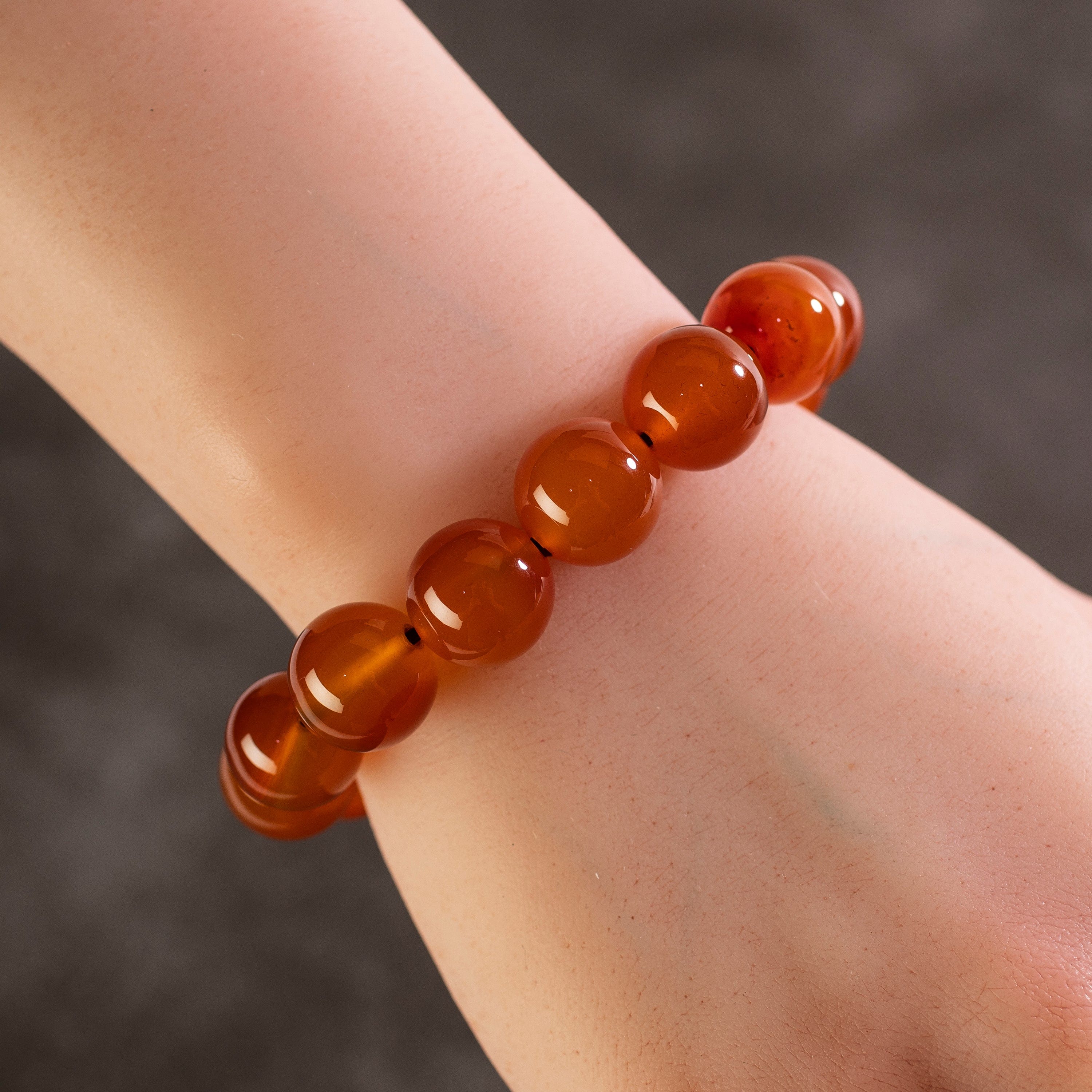 Kalifano Carnelian 14mm Round Bead Gemstone Elastic Bracelet BLUE-BGP-001