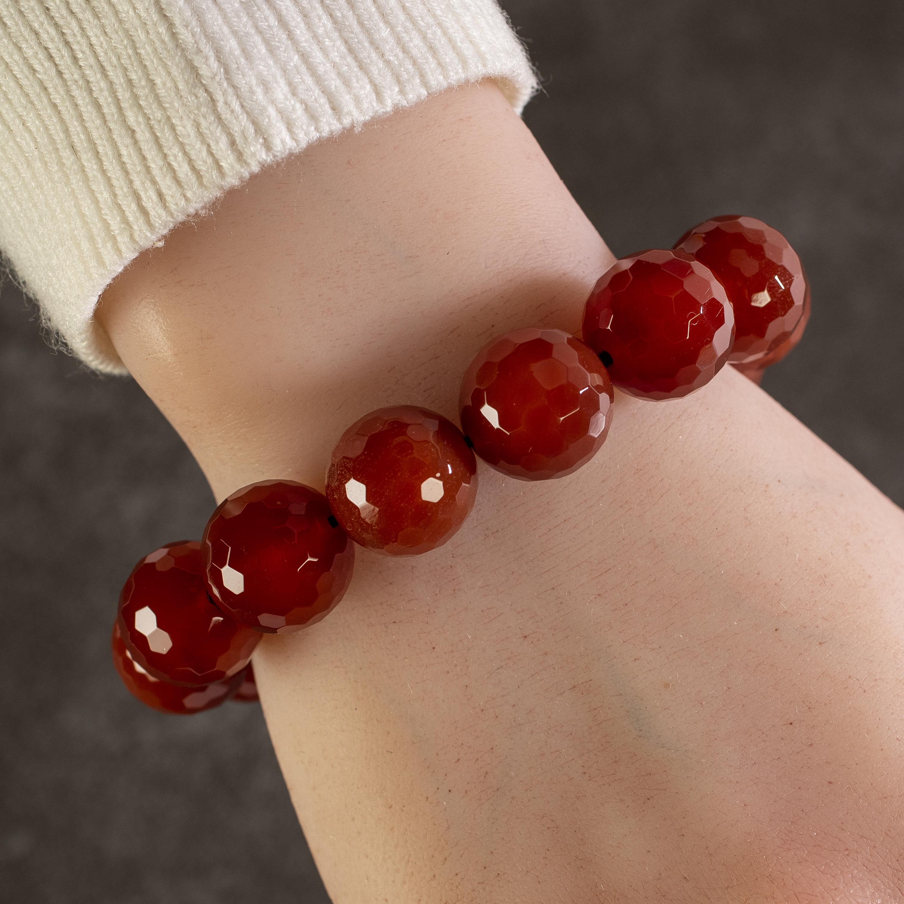 Kalifano Gemstone Bracelets Faceted Carnelian 16mm Gemstone Bead Elastic Bracelet RED-BGP-011