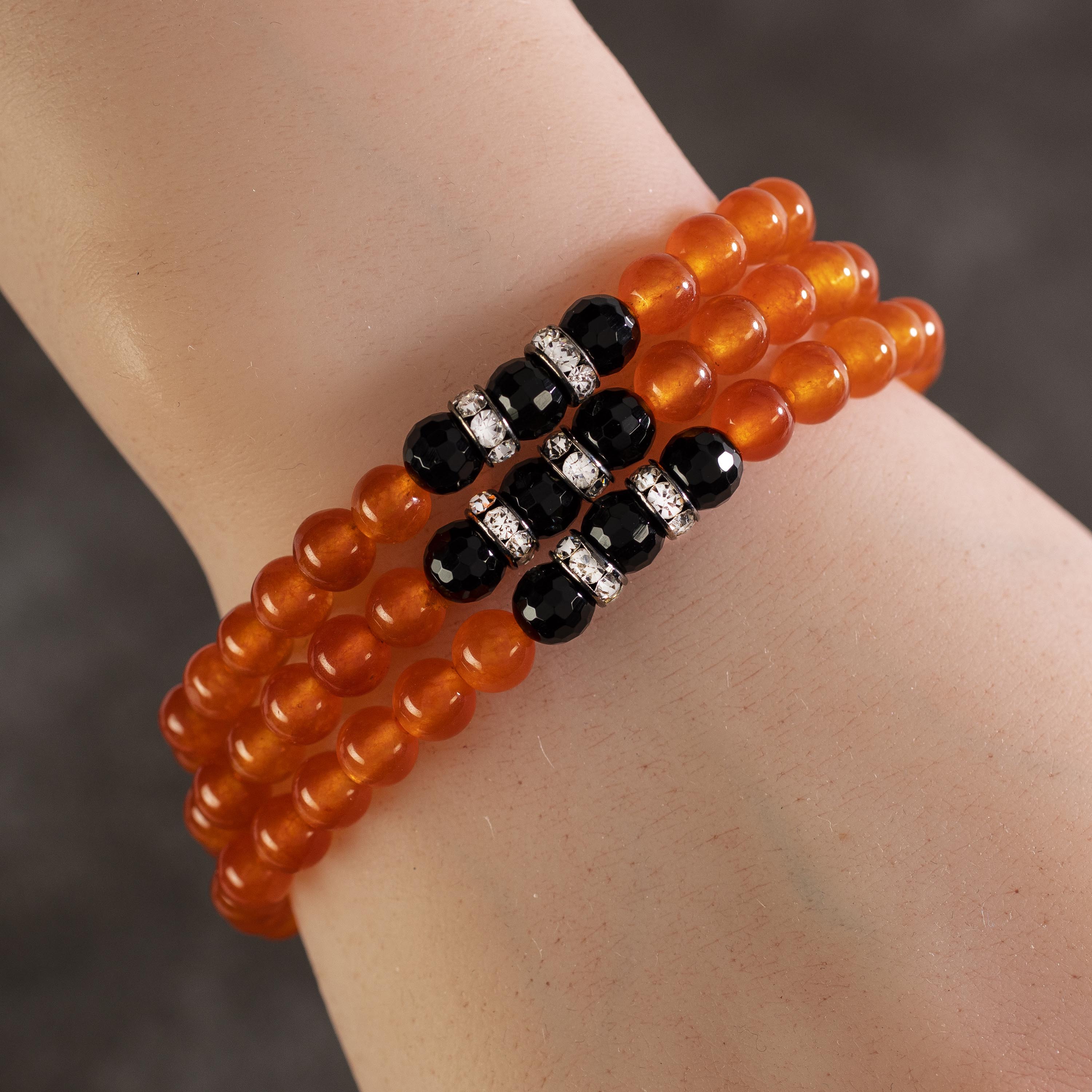 Kalifano Gemstone Bracelets Orange Agate 6mm Beads with Black Agate and Silver Crystal Accent Beads Triple Wrap Elastic Gemstone Bracelet WHITE-BGI3-060