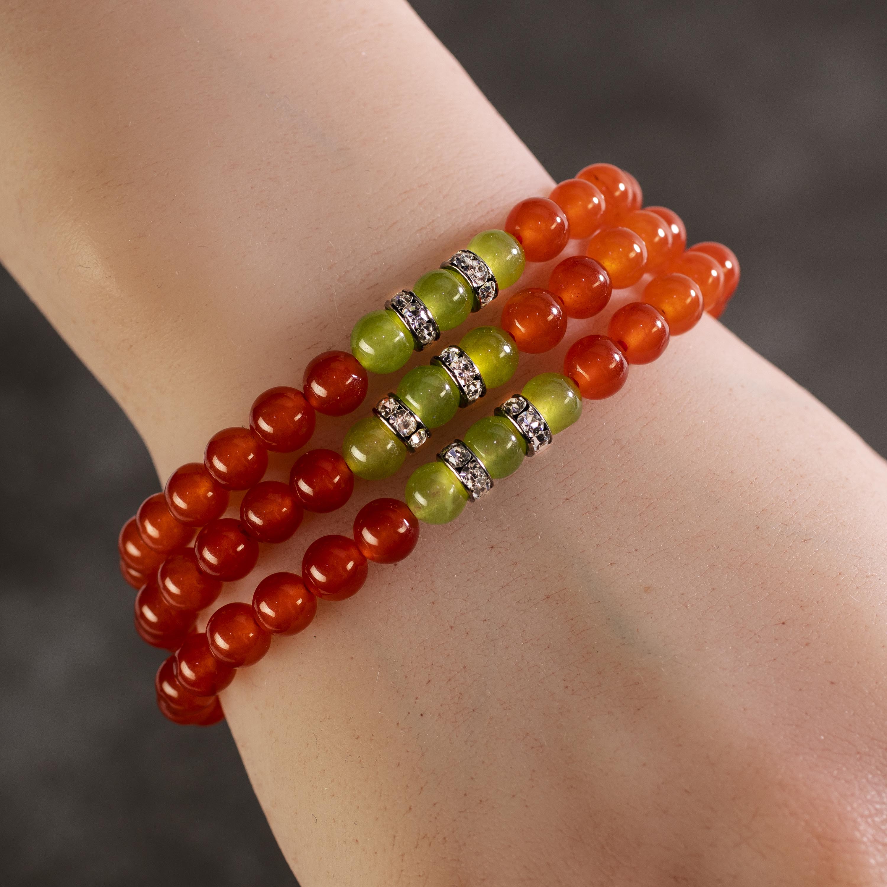 Kalifano Gemstone Bracelets Orange Agate 6mm Beads with Green Agate and Crystal Accent Beads Triple Wrap Elastic Gemstone Bracelet WHITE-BGI3-031