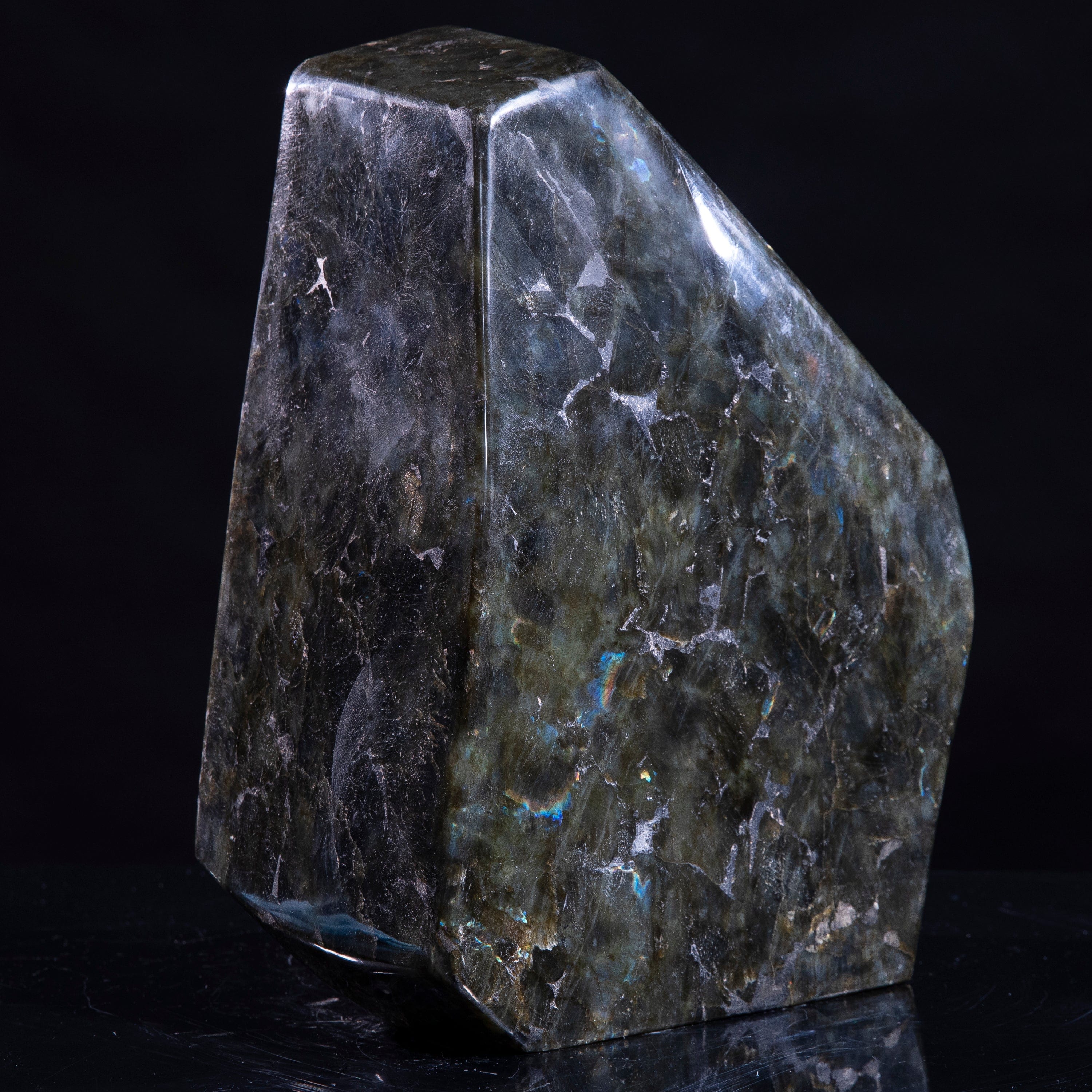 KALIFANO Labradorite Labradorite Freeform Cut Base - 12" / 40 lbs LAB8000.001