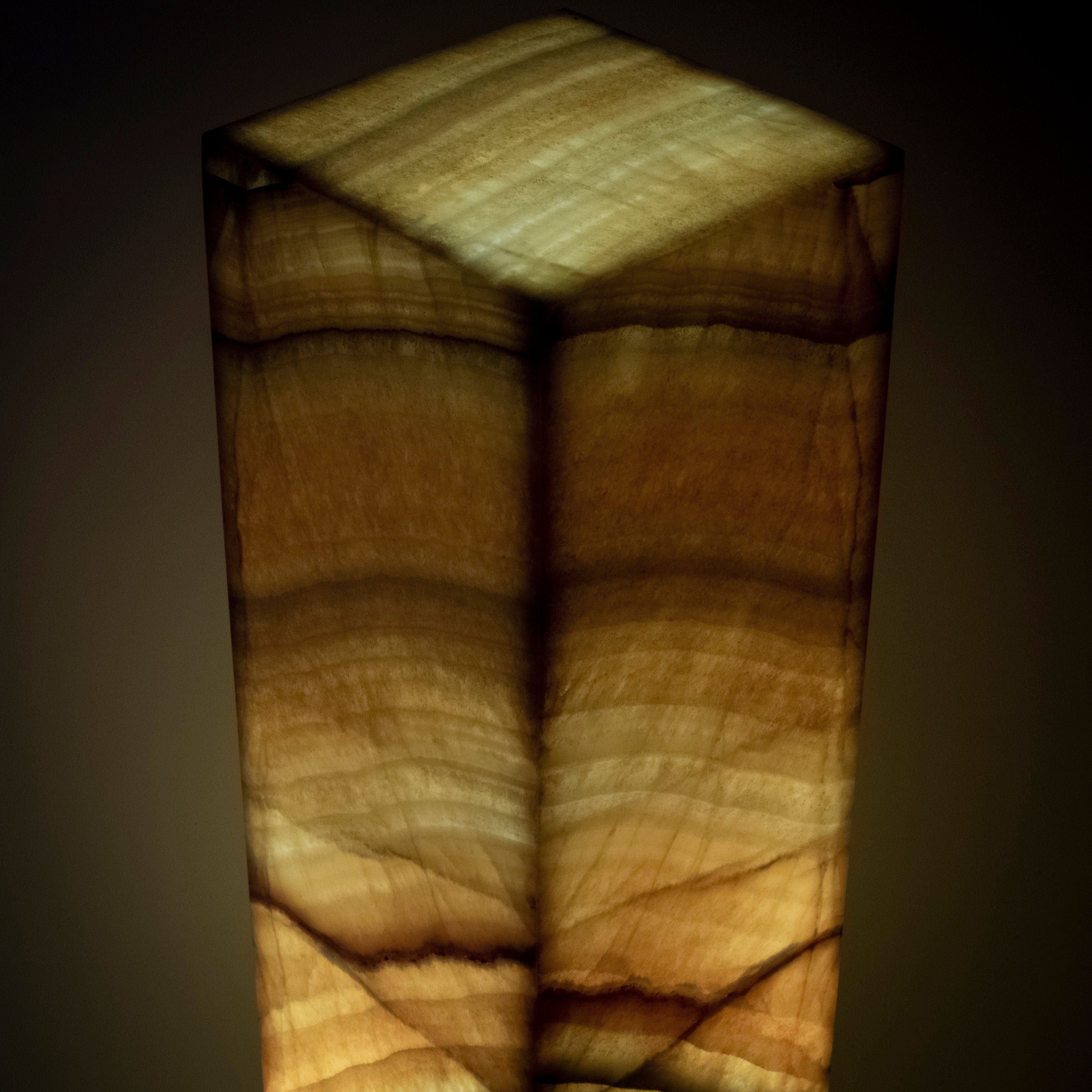 Kalifano Light Towers Natural Onyx Lamp Light Tower 32" tall LT80X20.004