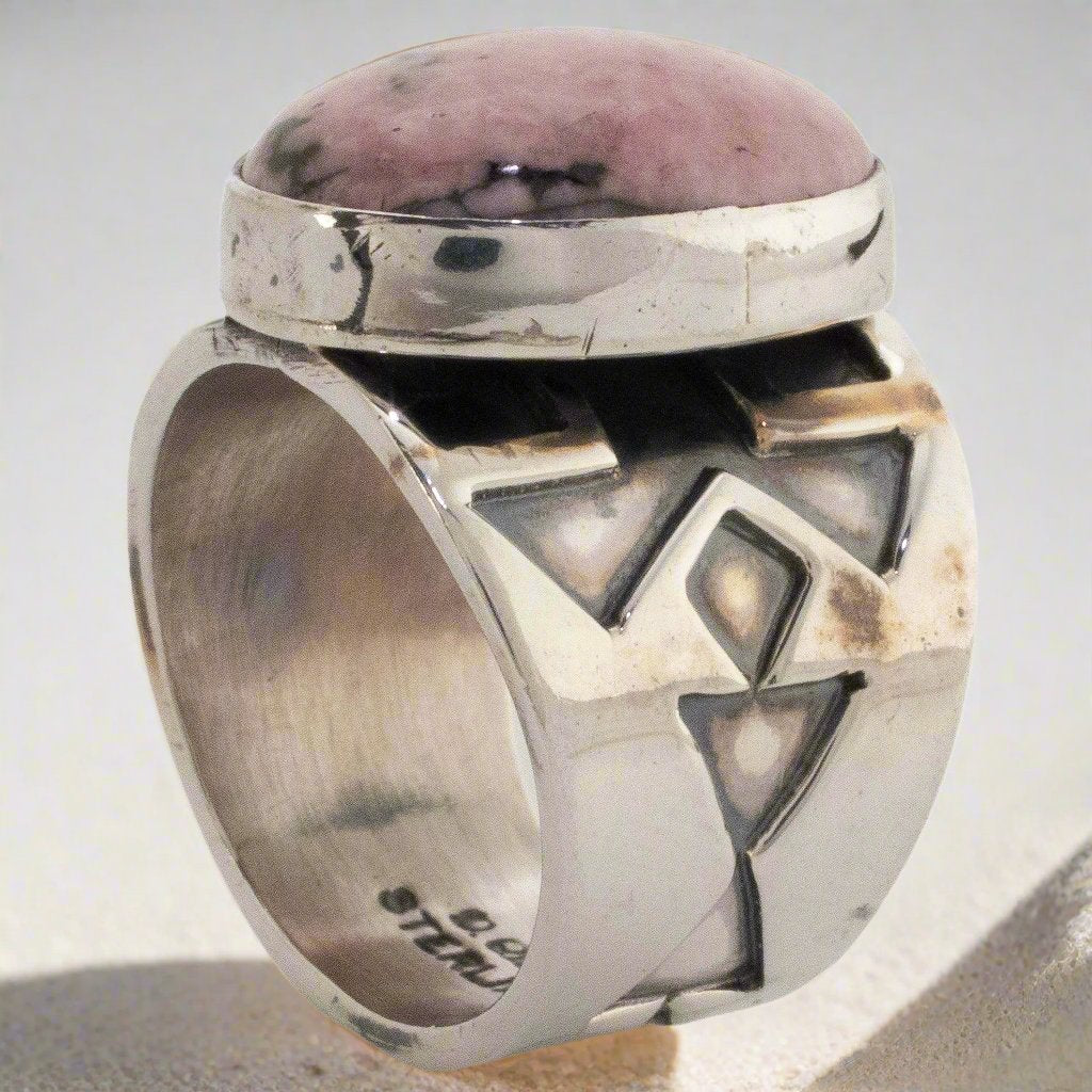 Kalifano Native American Jewelry Danny Clark Navajo Rhodonite USA Native American Made 925 Sterling Silver Ring