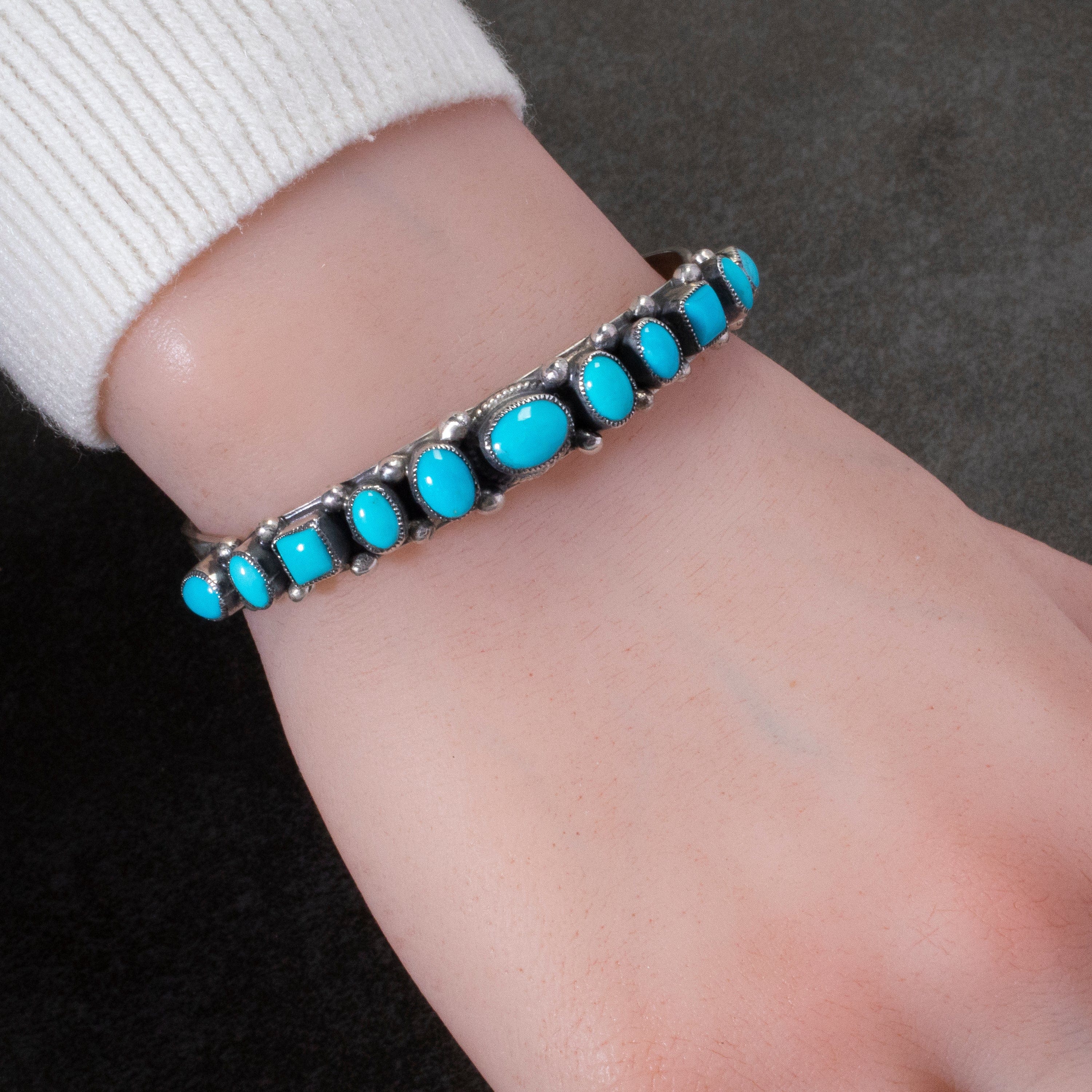 Kalifano Native American Jewelry Leo Feeney Sleeping Beauty Turquoise with Coral Accents USA Native American Made 925 Sterling Silver Cuff NAB1800.026